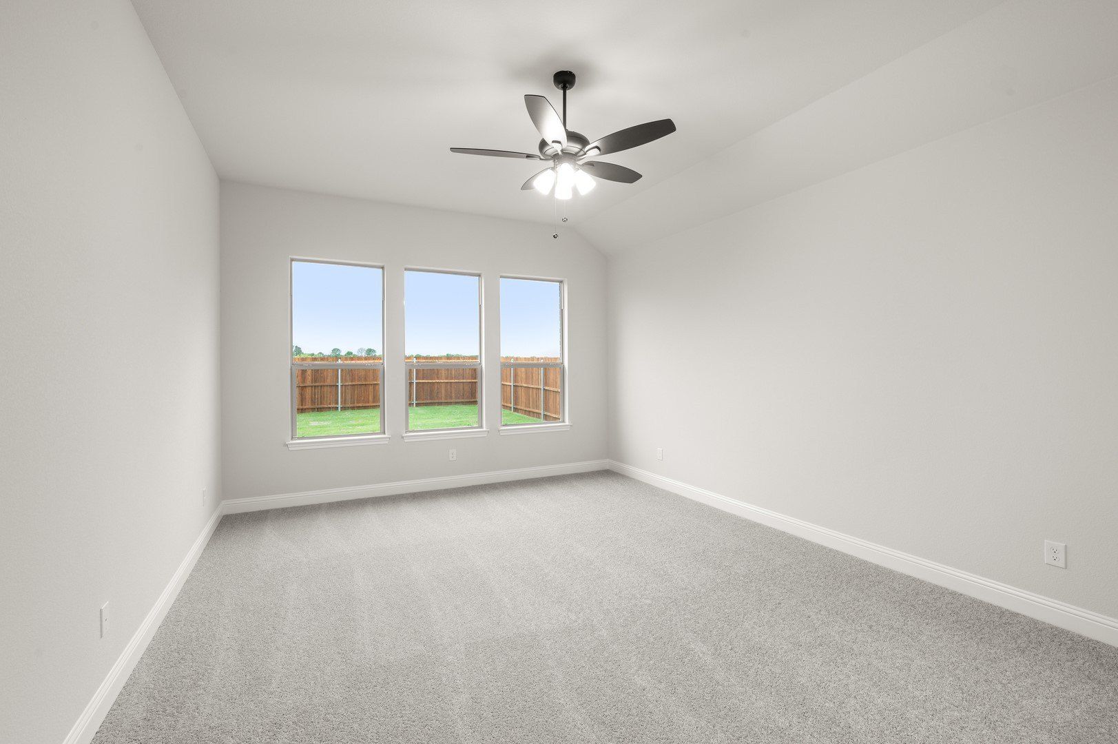 15 Plover Street. Joshua, TX 76058