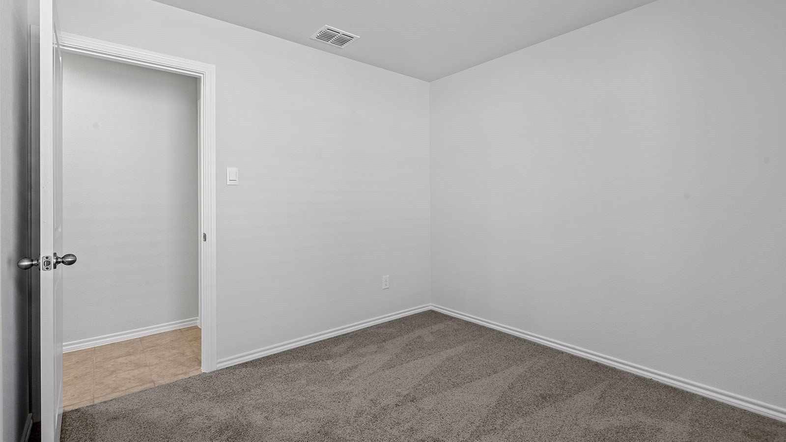 528 Red Admiral Lane. Ponder, TX 76259