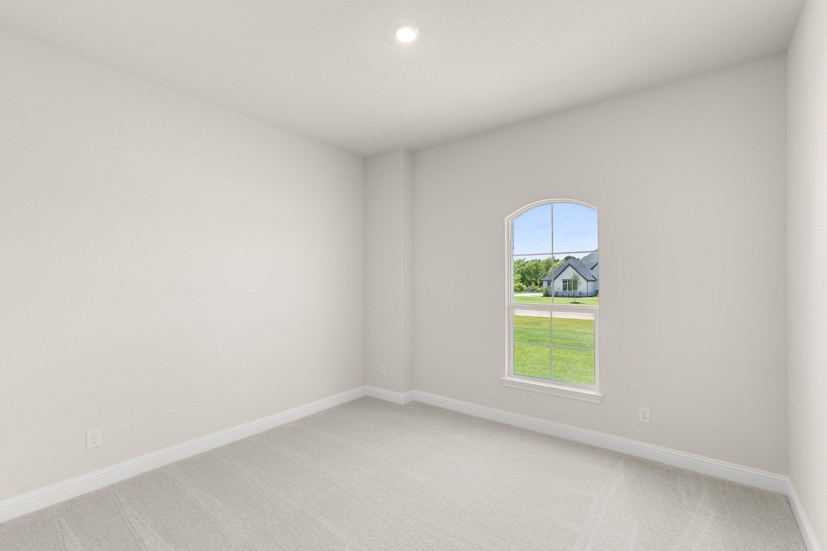 26 Old Crow Road. Joshua, TX 76058