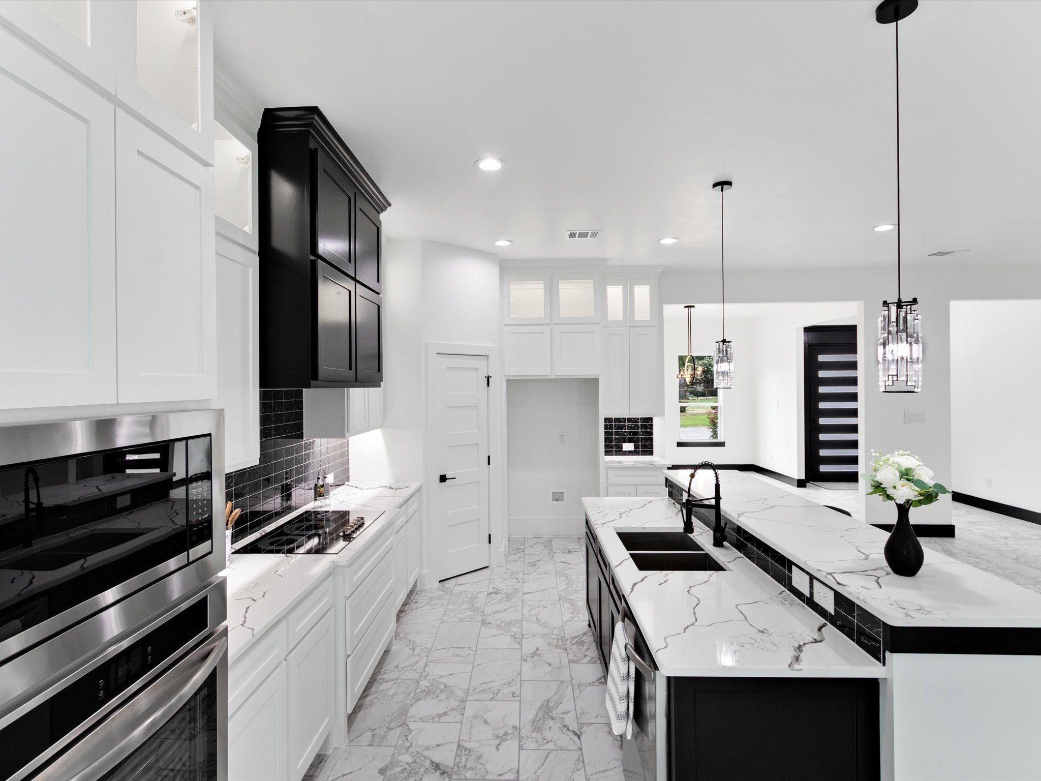 18508 Hickory Circle. Kemp, TX 75143