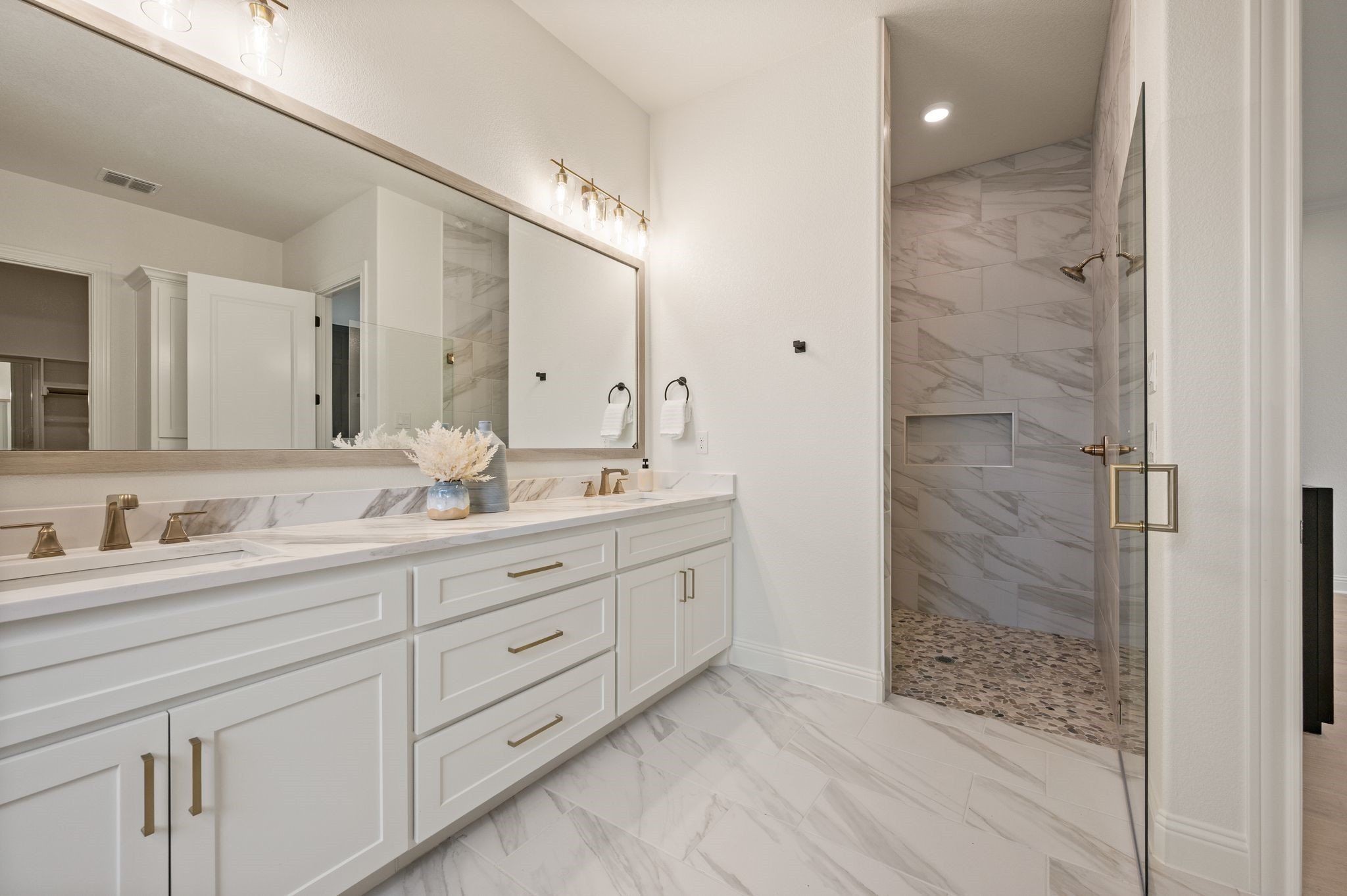 3006 Wheeler Branch Road. Granbury, TX 76049