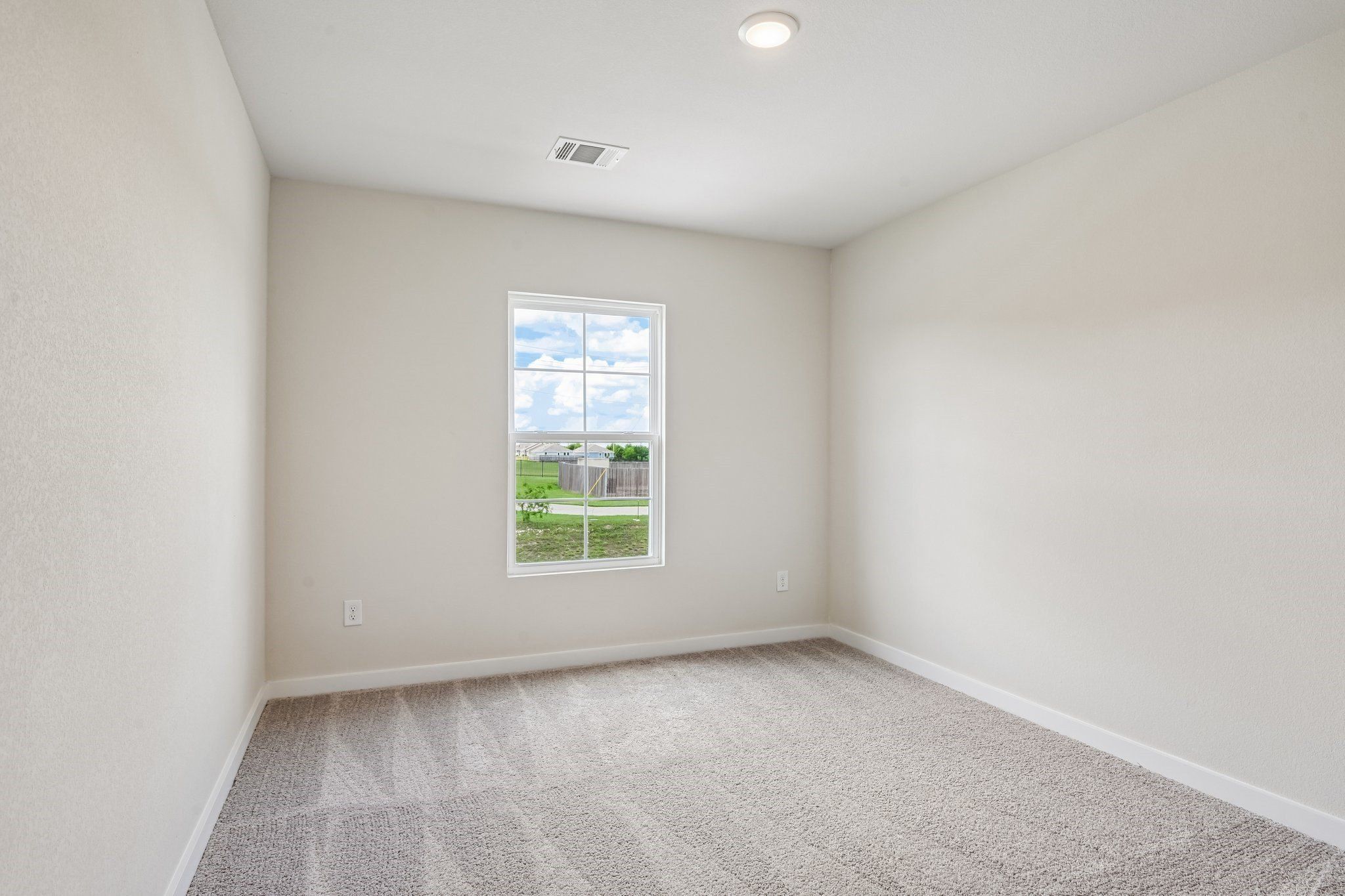 1052 Miraverde Trail. Crowley, TX 76036
