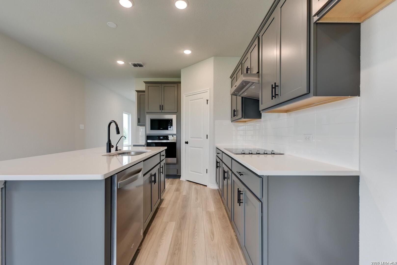 13831 Birch View. San Antonio, TX 78252