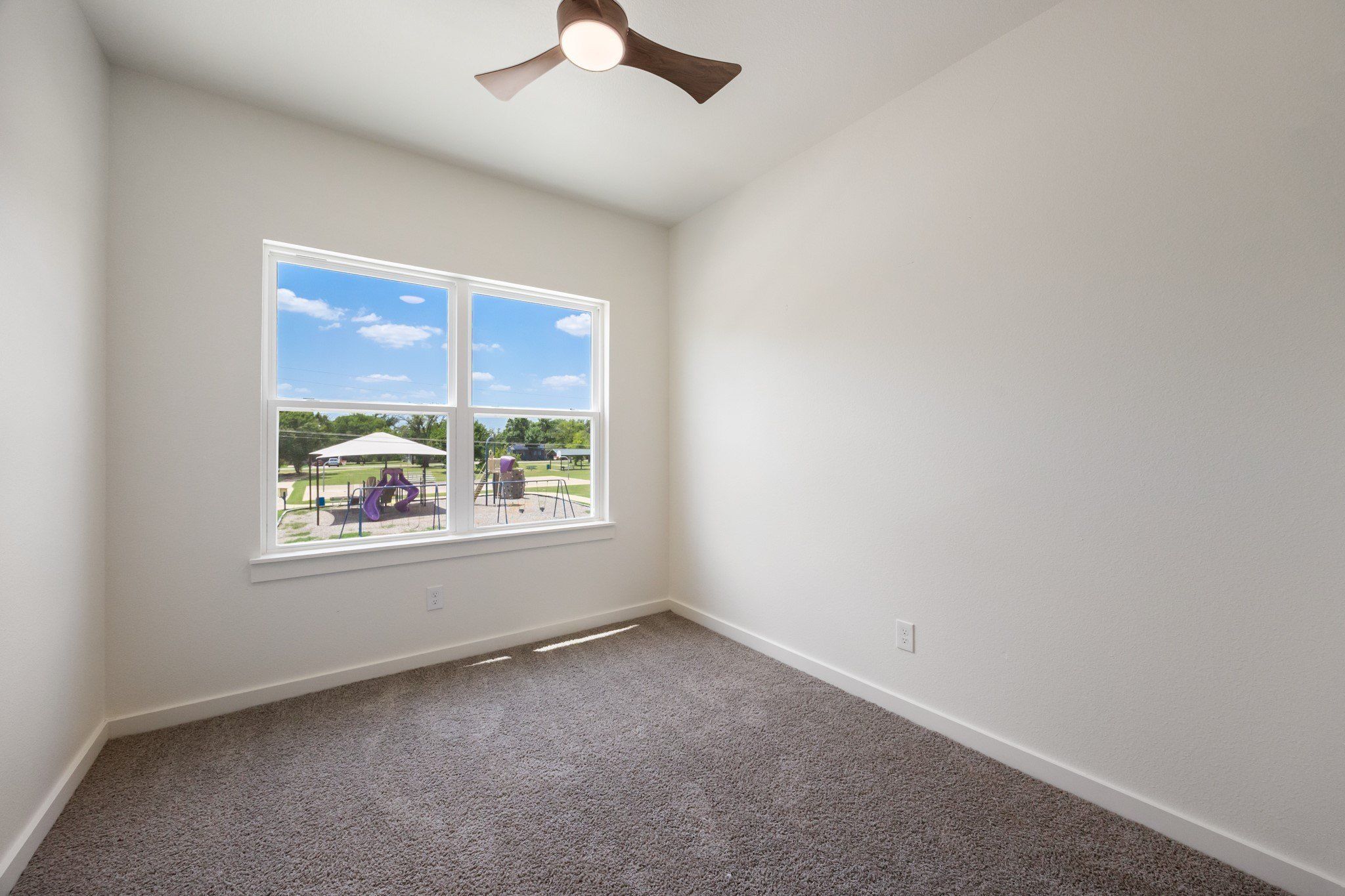 411 Runnells Street. Terrell, TX 75160