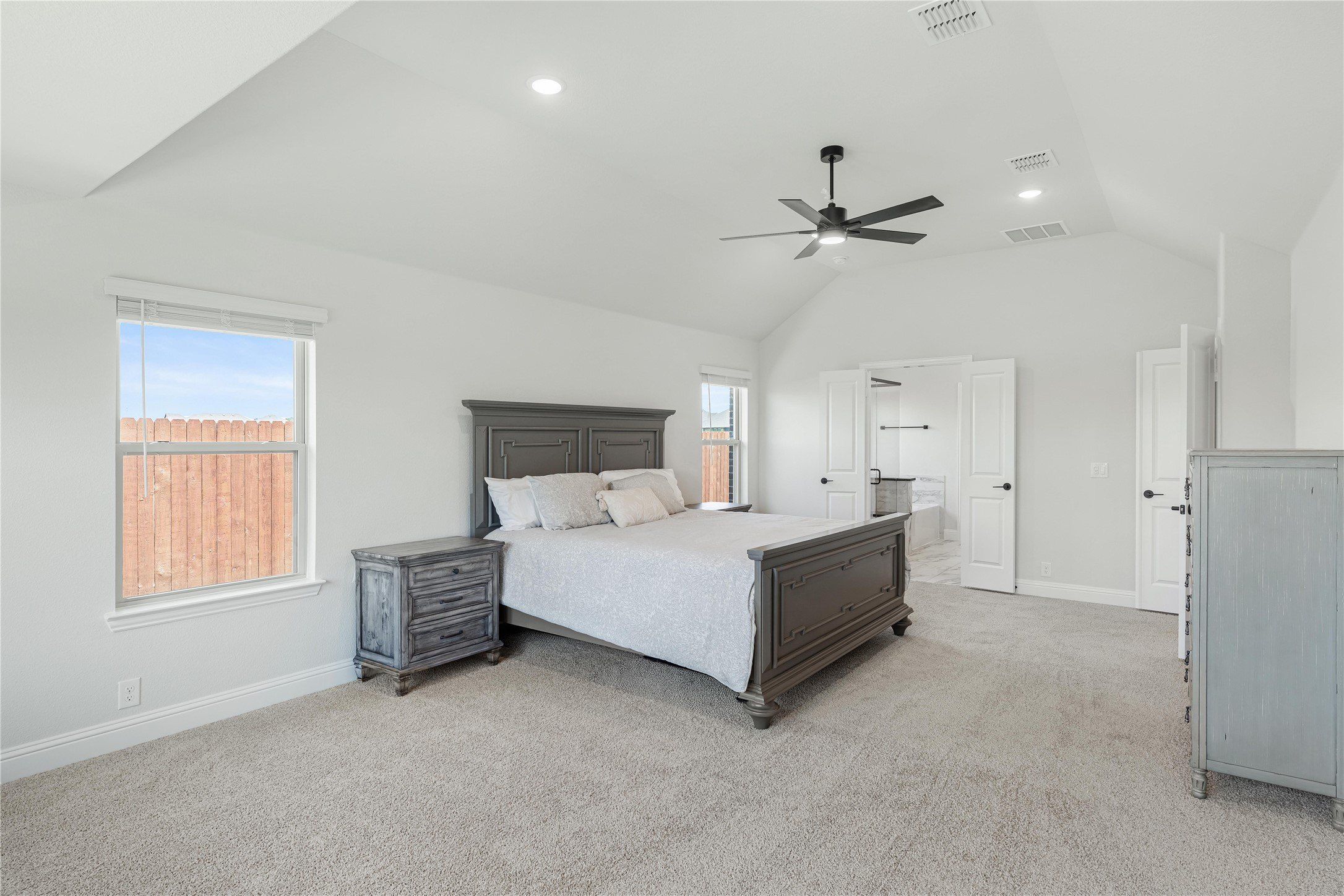 420 Carnero Drive. Granbury, TX 76048