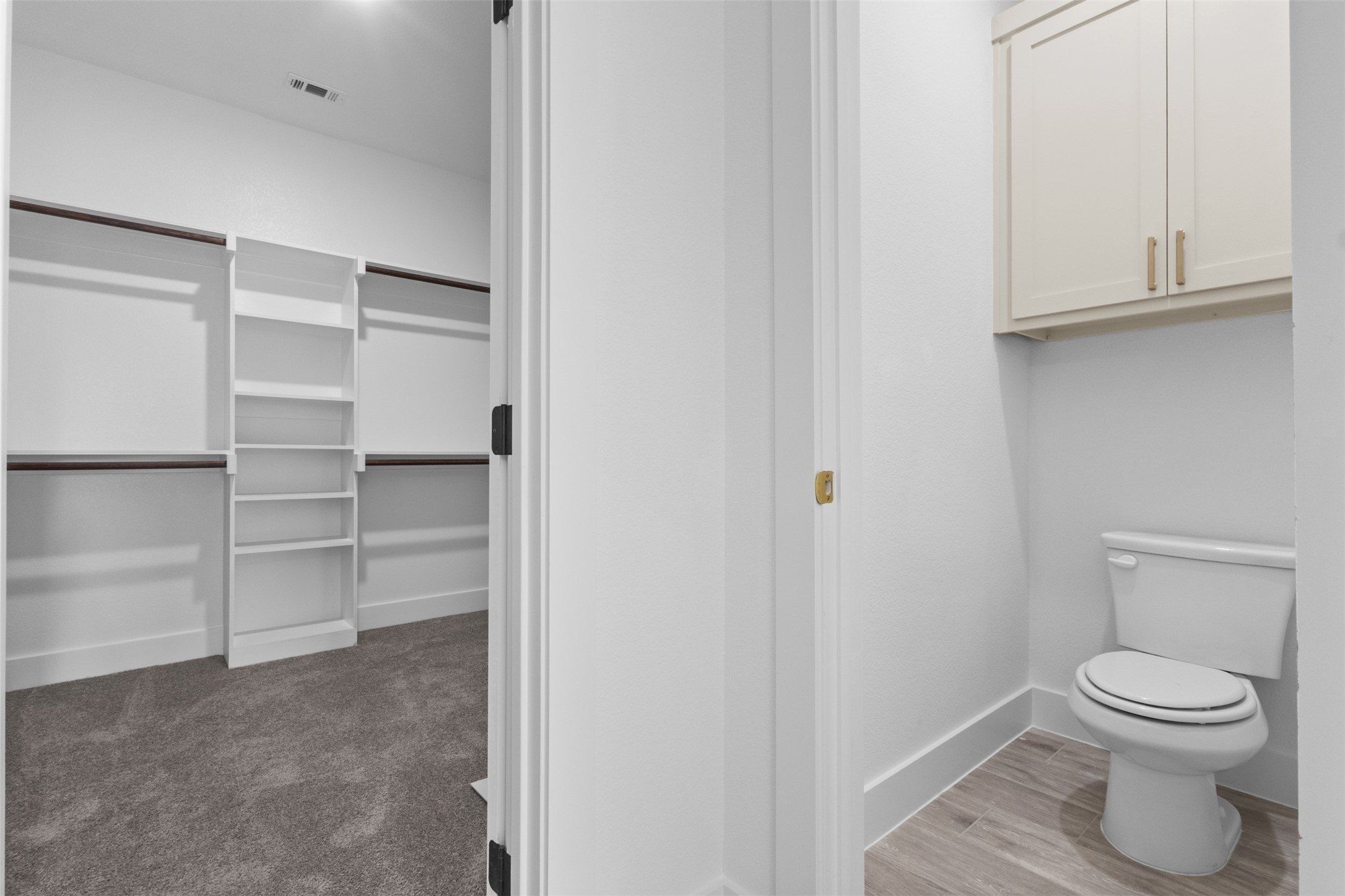 2618 Seevers Avenue. Dallas, TX 75216