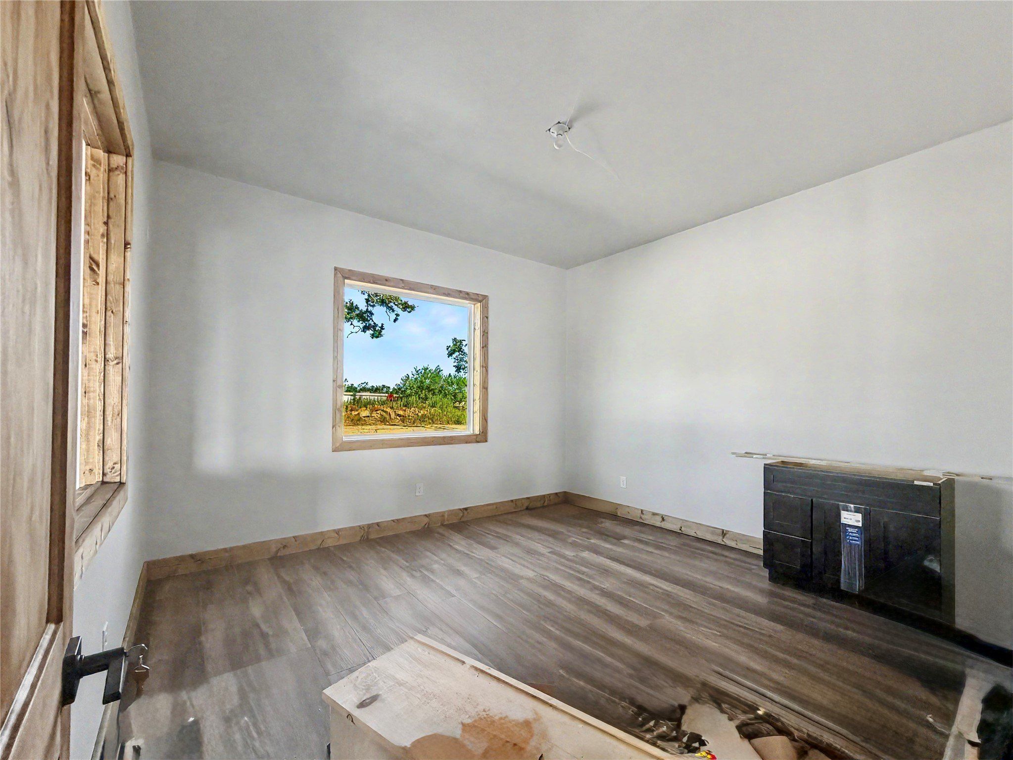 IH 20. Santo, TX 76472