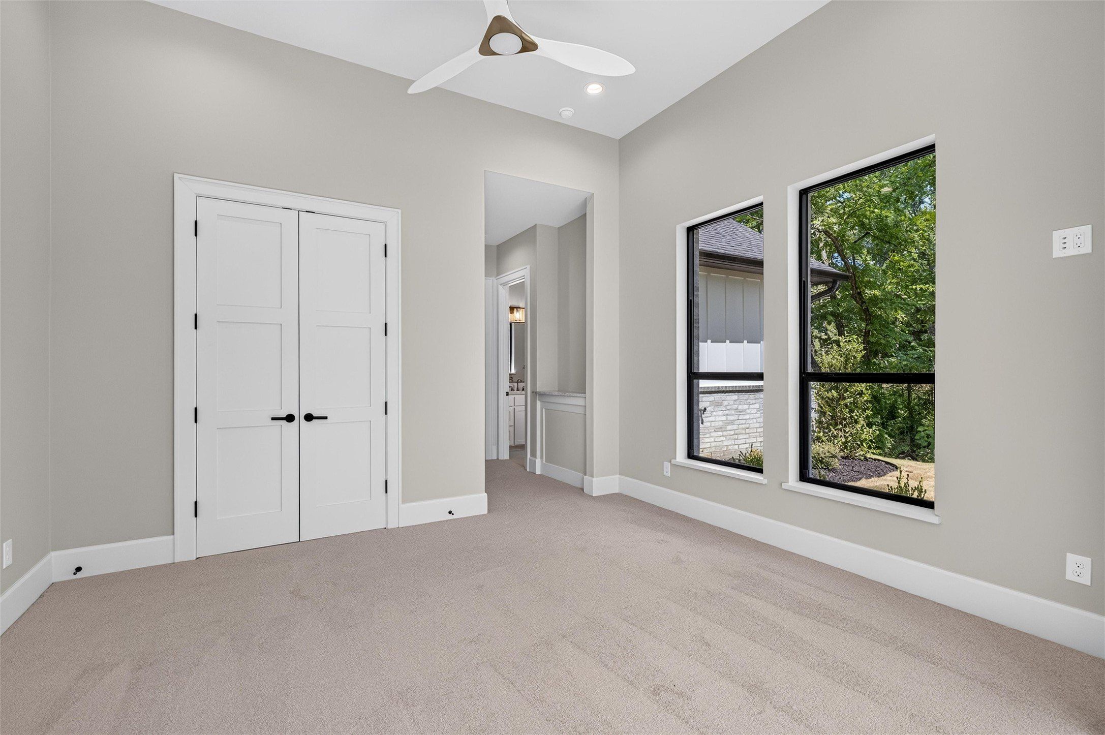 507 Abagail Lane. Van Alstyne, TX 75495