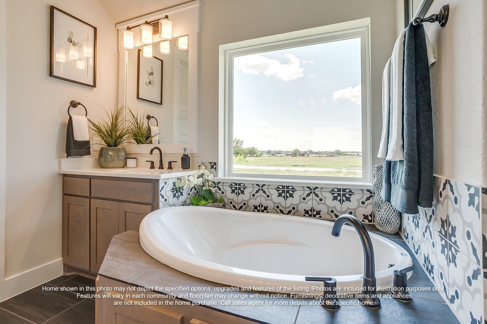 519 Geyser Trail. Mc Gregor, TX 76657