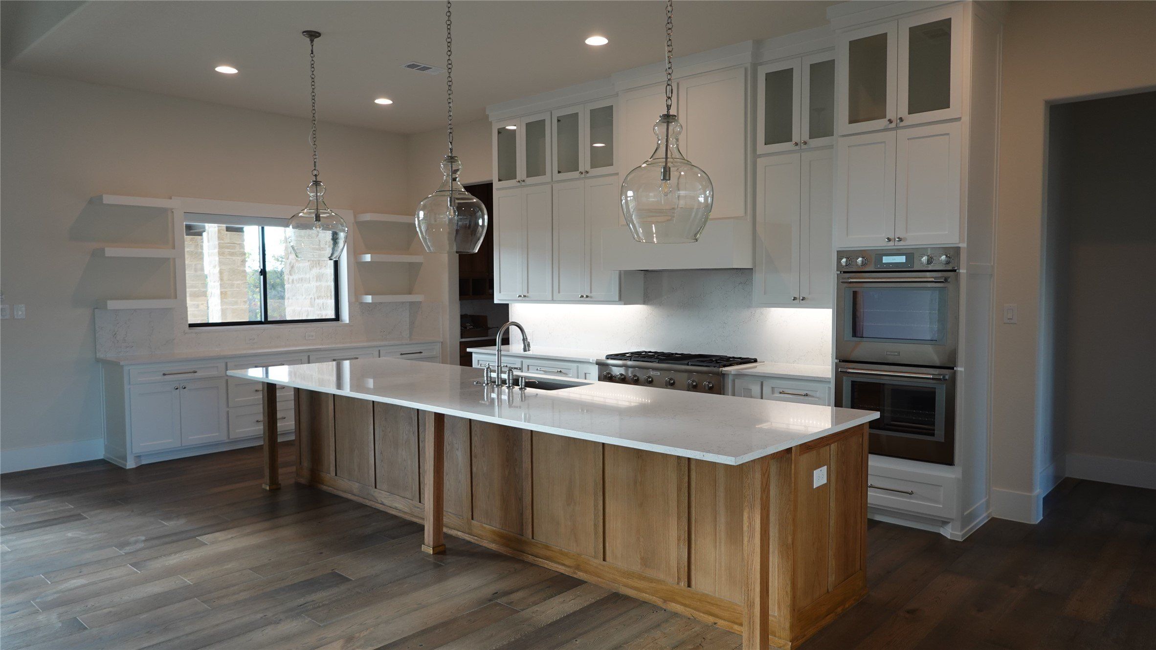 7856 Texas Prairie Trail. Fort Worth, TX 76126