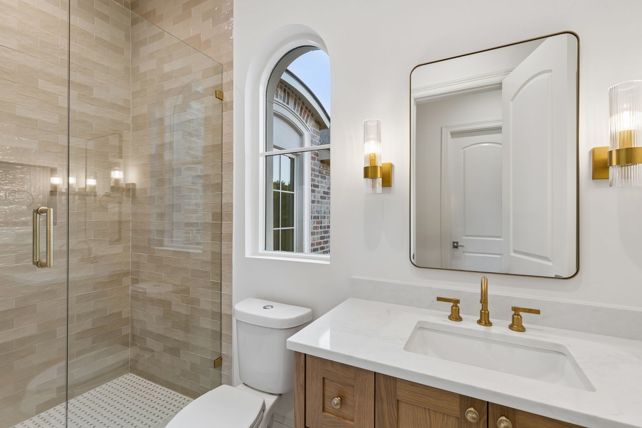 6389 Memorial Drive. Frisco, TX 75034