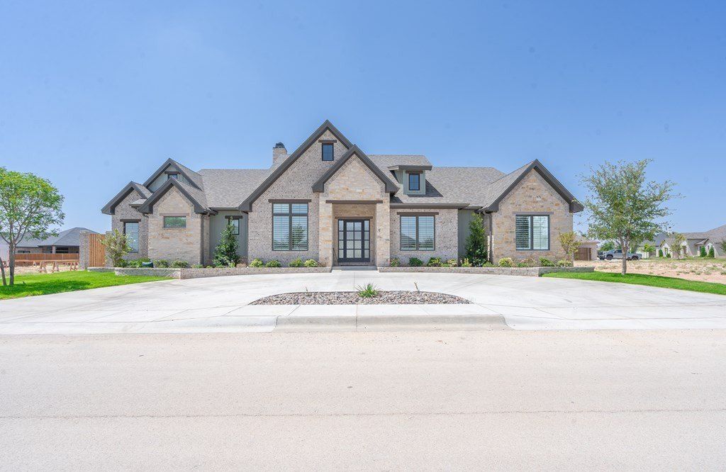 5011 Riverside. Midland, TX 79707