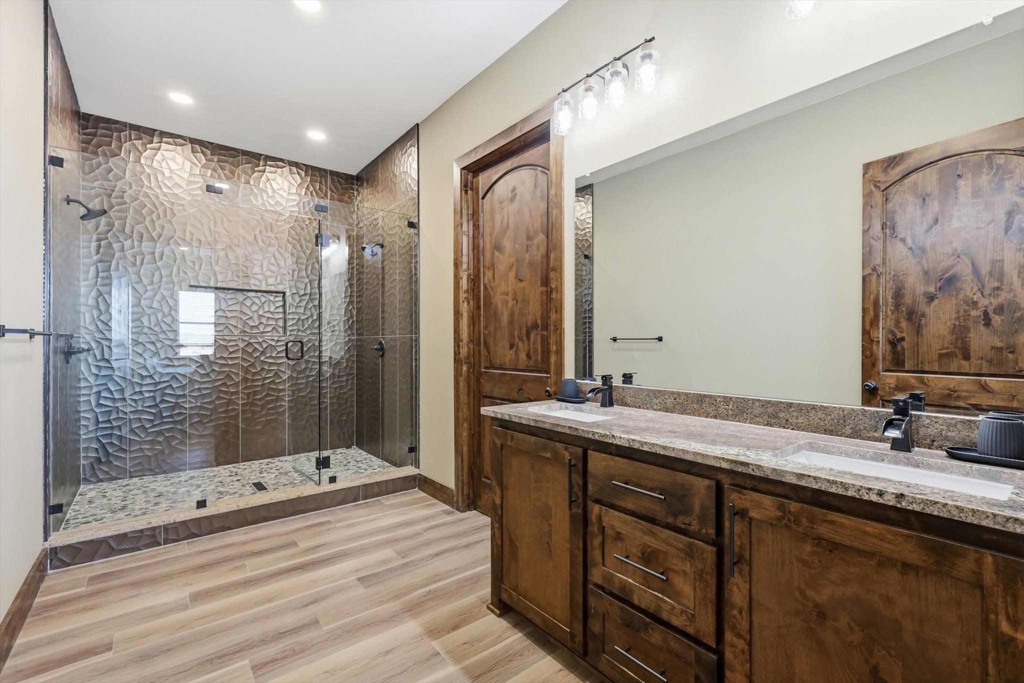4971 Hawk Road. Graham, TX 76450