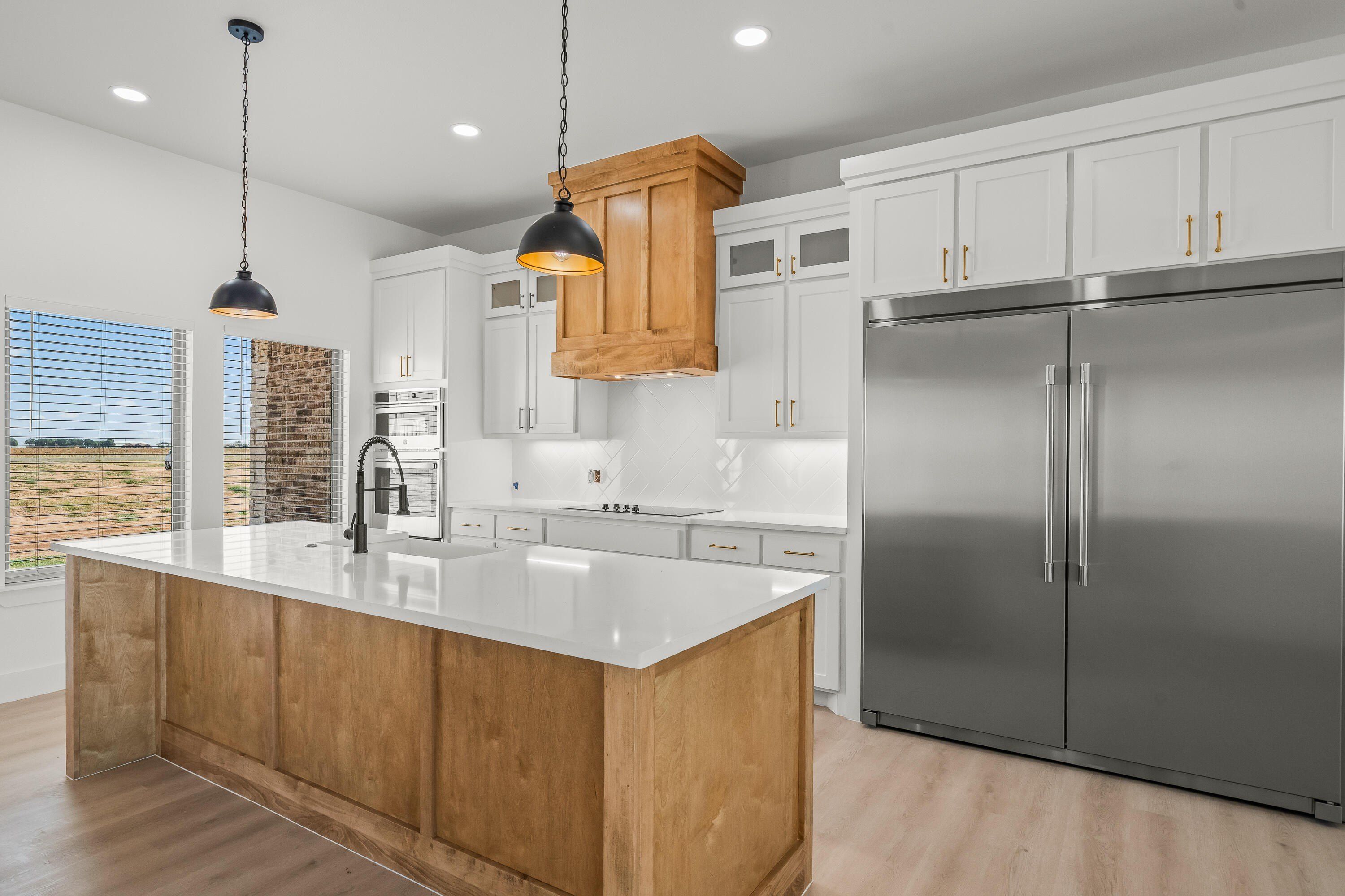 706 E F M 597. Abernathy, TX 79311