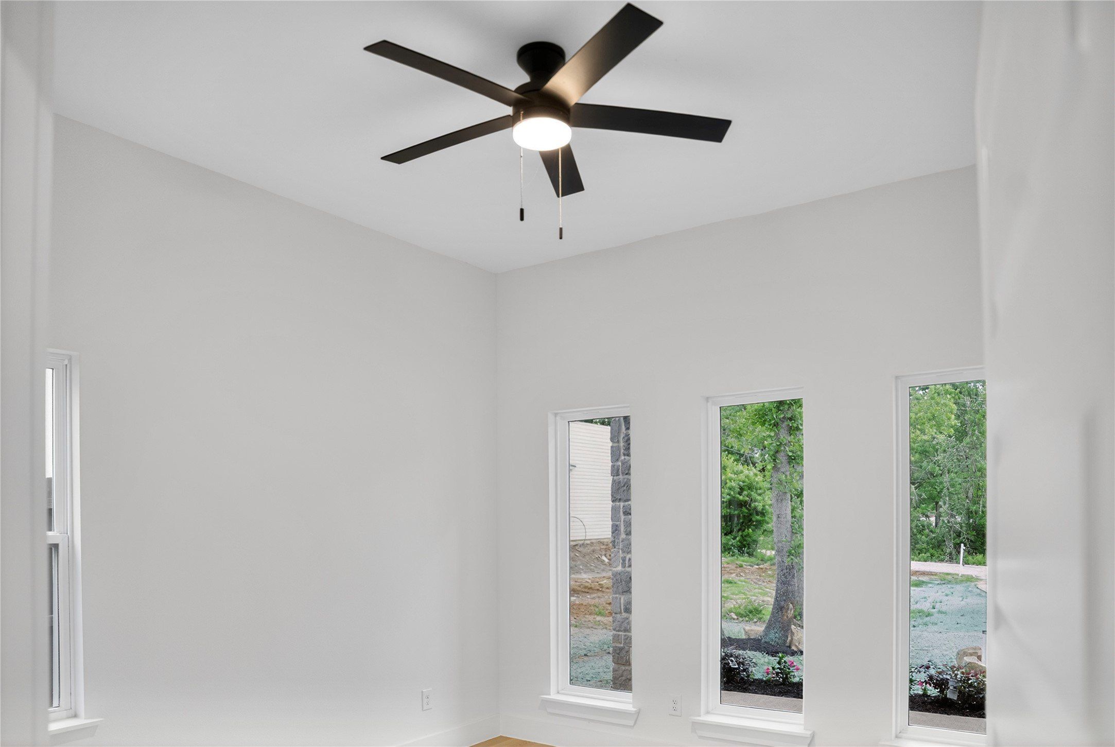 1159 Riverwood Road. Dallas, TX 75217