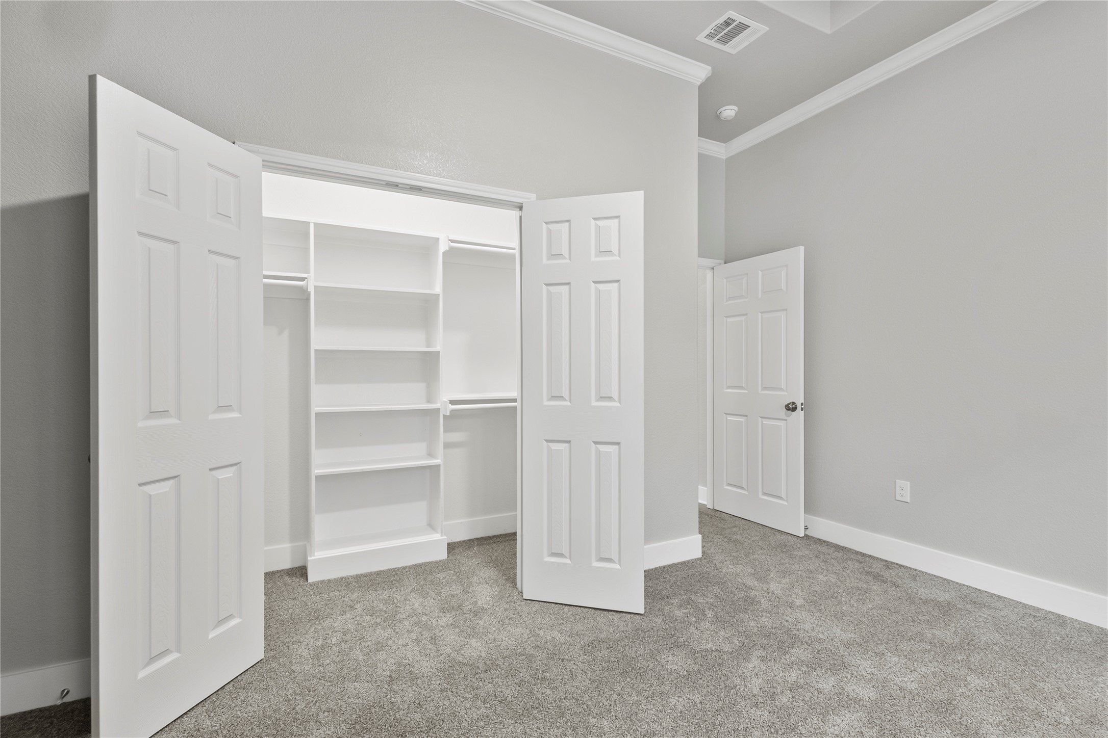401 S 4Th Street. Bonham, TX 75418