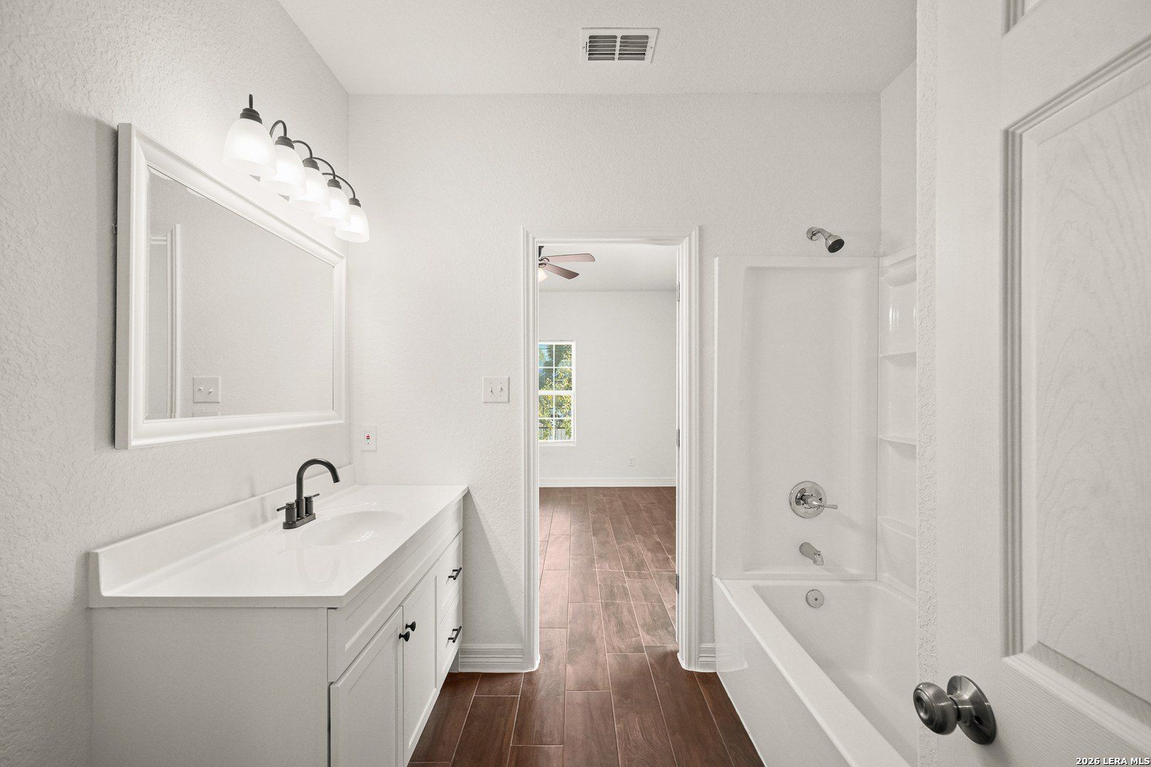 238 Bundy. San Antonio, TX 78220