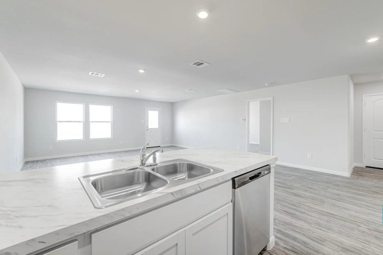 1604 Dwelling Place. Godley, TX 76044