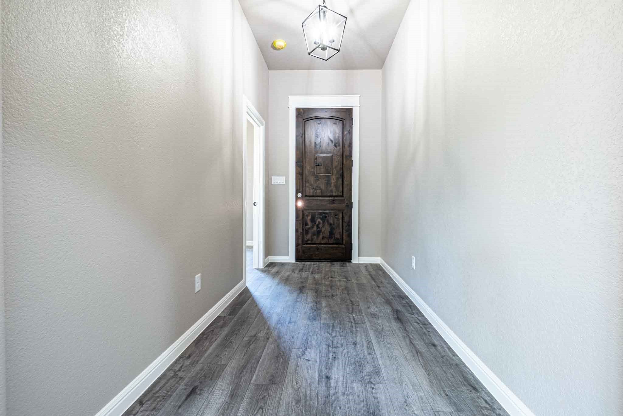 1017 Mojave Trail. Granbury, TX 76048