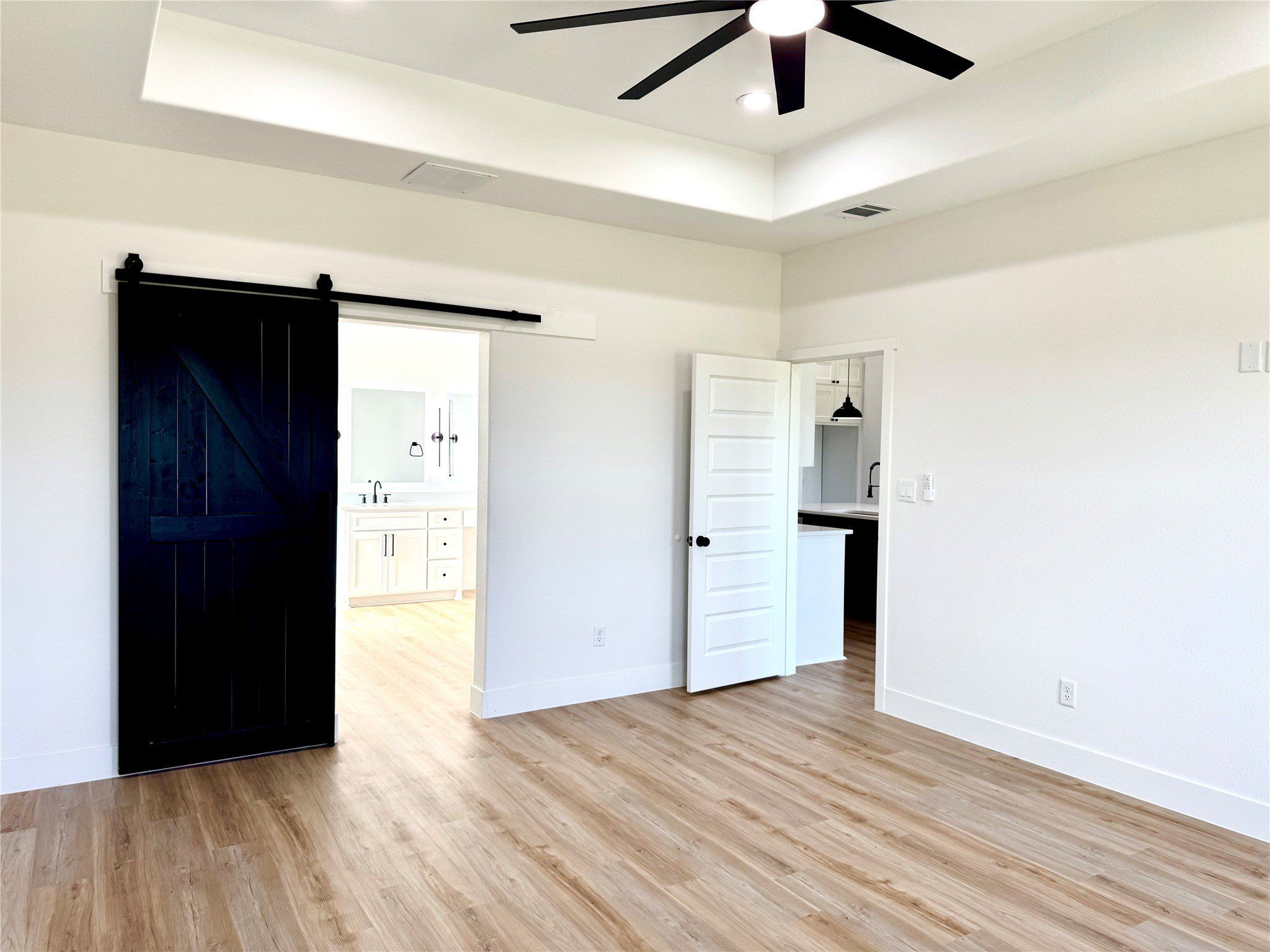 3297 Escobar Circle. Greenville, TX 75401