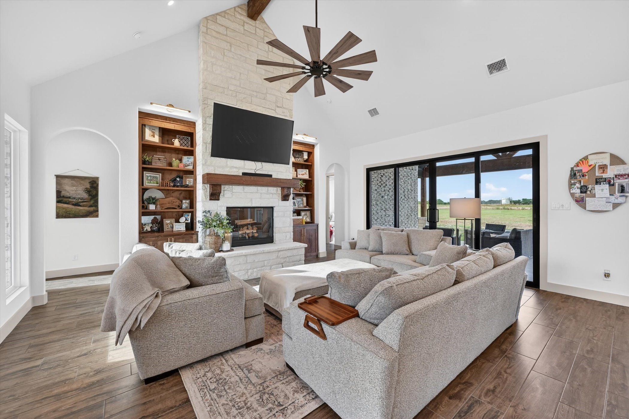 12262 Fm 1384. Justin, TX 76247