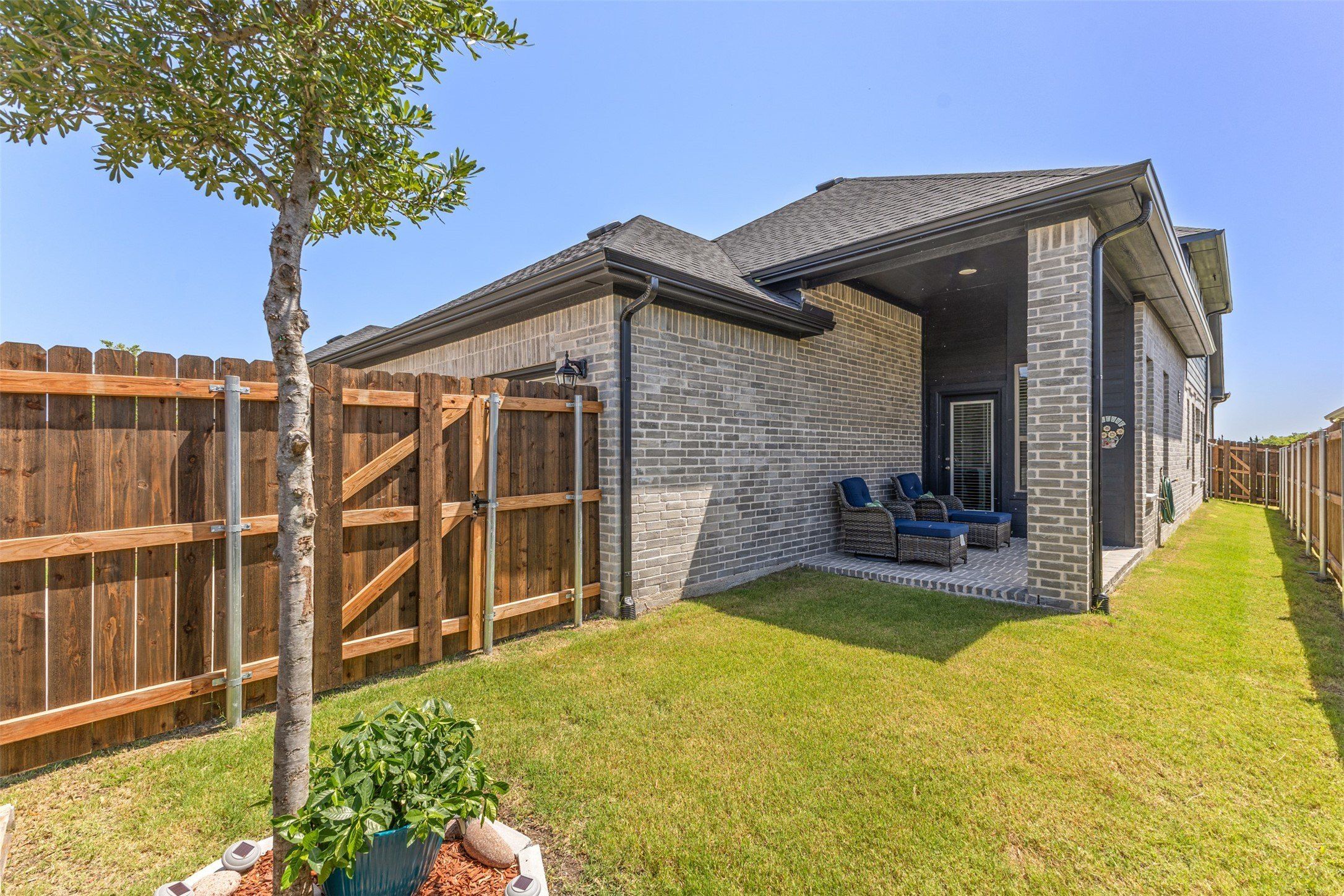 2837 Fargo Mews. Fate, TX 75087