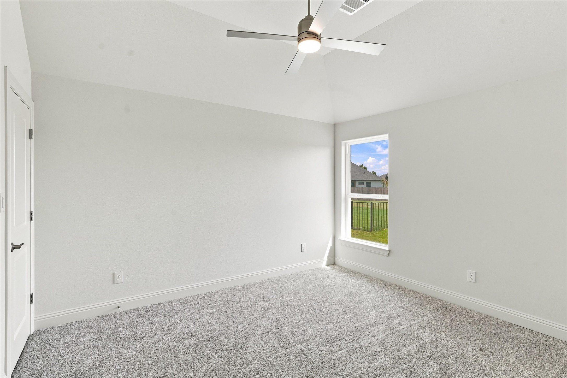 104 Hazlewood Court. Granbury, TX 76049