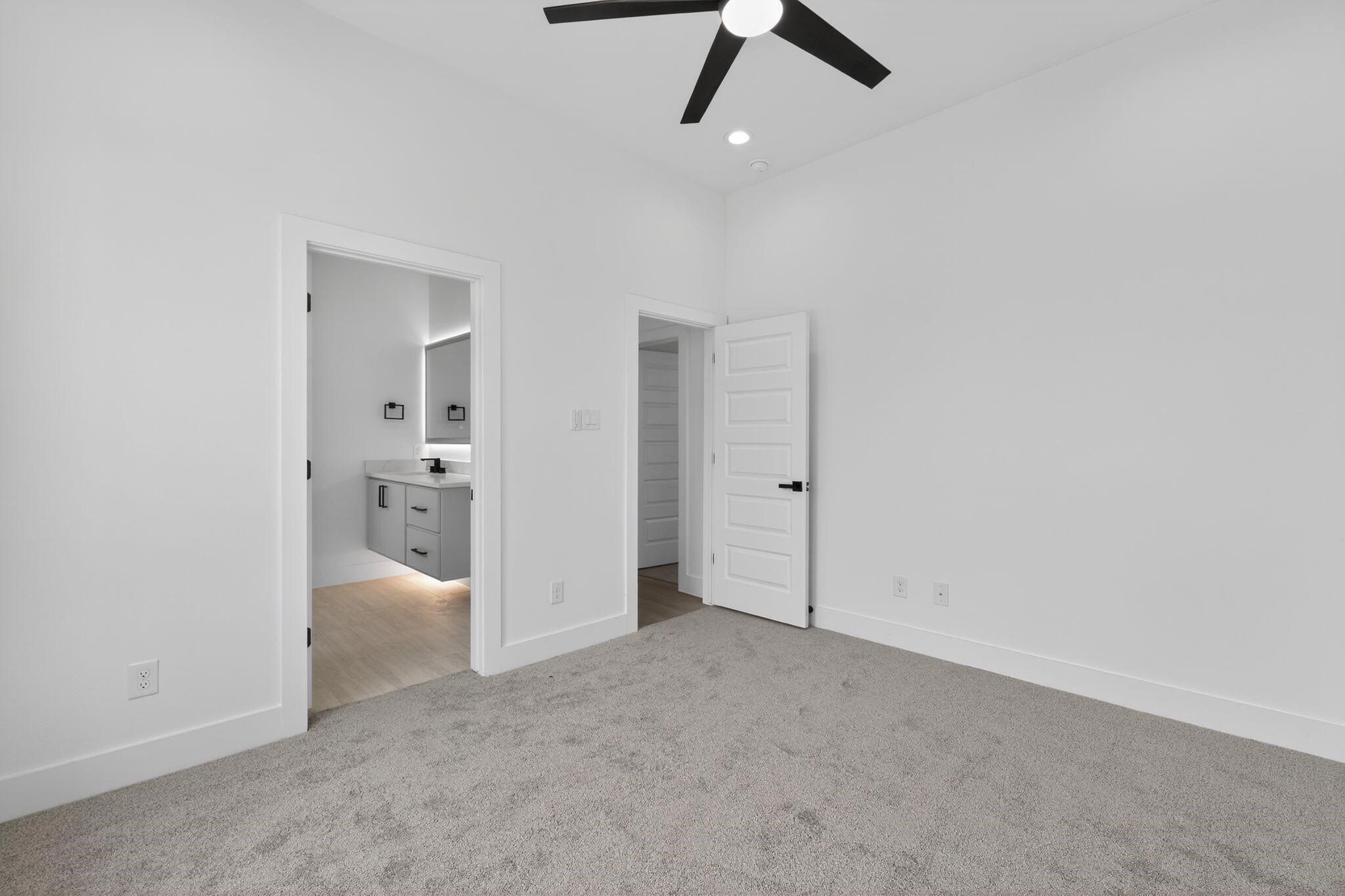 2633 Peabody Avenue. Dallas, TX 75215
