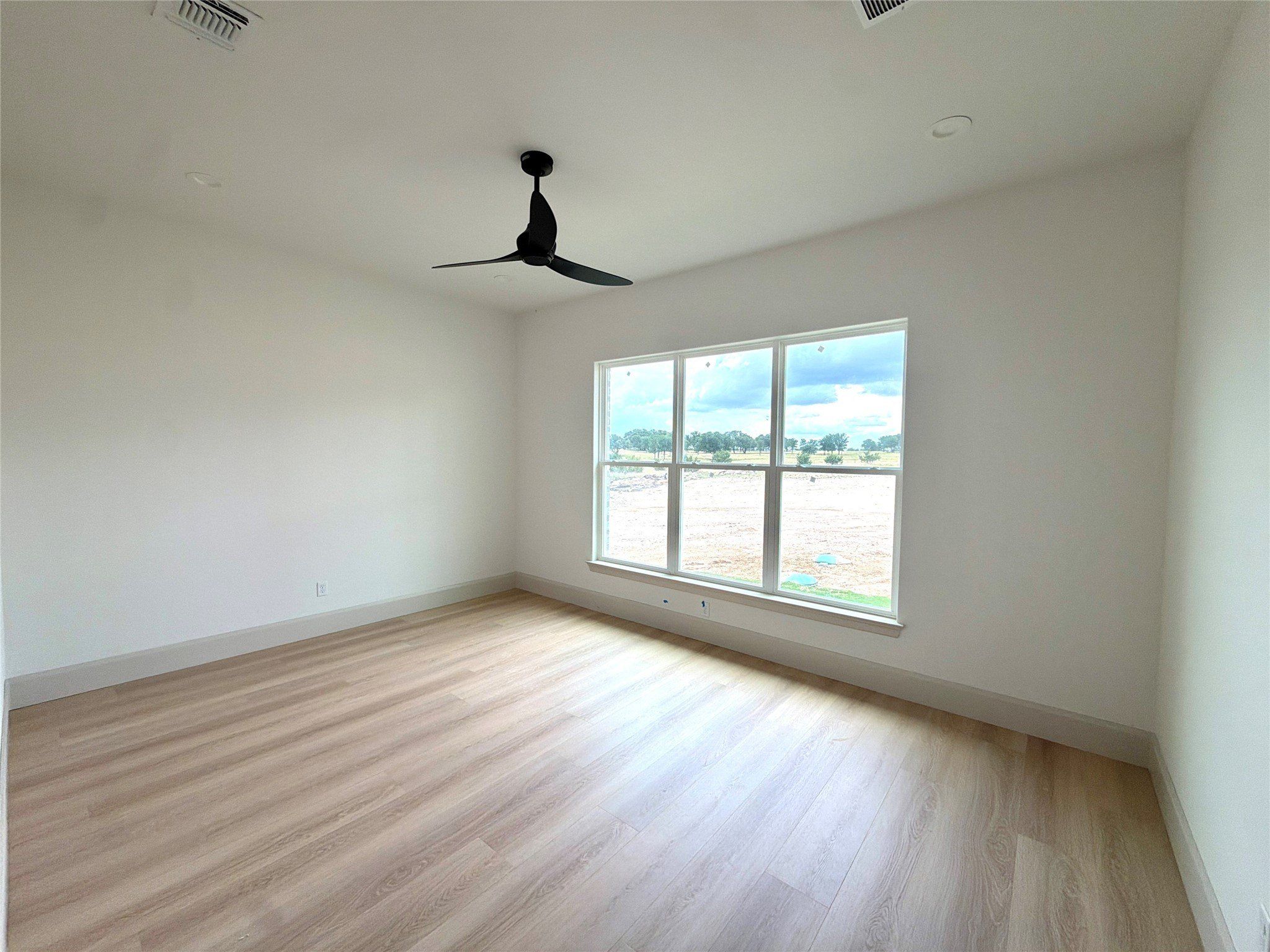 2073 Preserve Trail. Weatherford, TX 76087