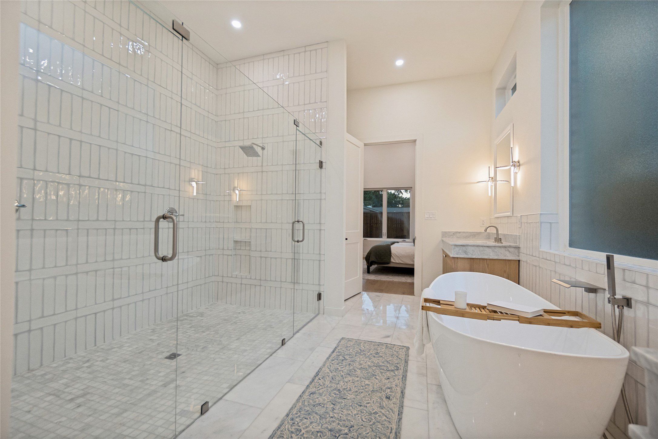 3507 Warick Drive. Dallas, TX 75229