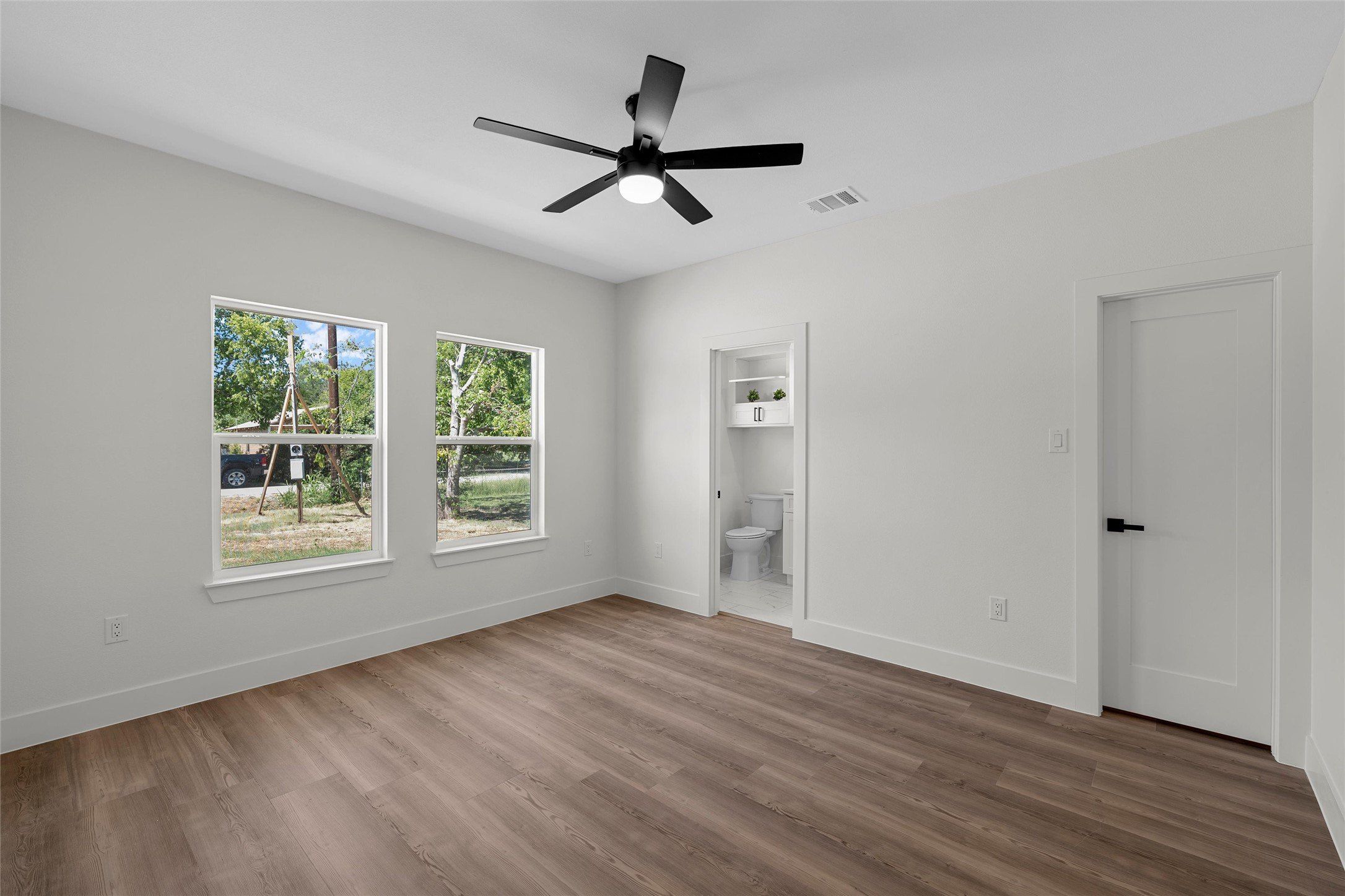 308 Mark Street. Hillsboro, TX 76645