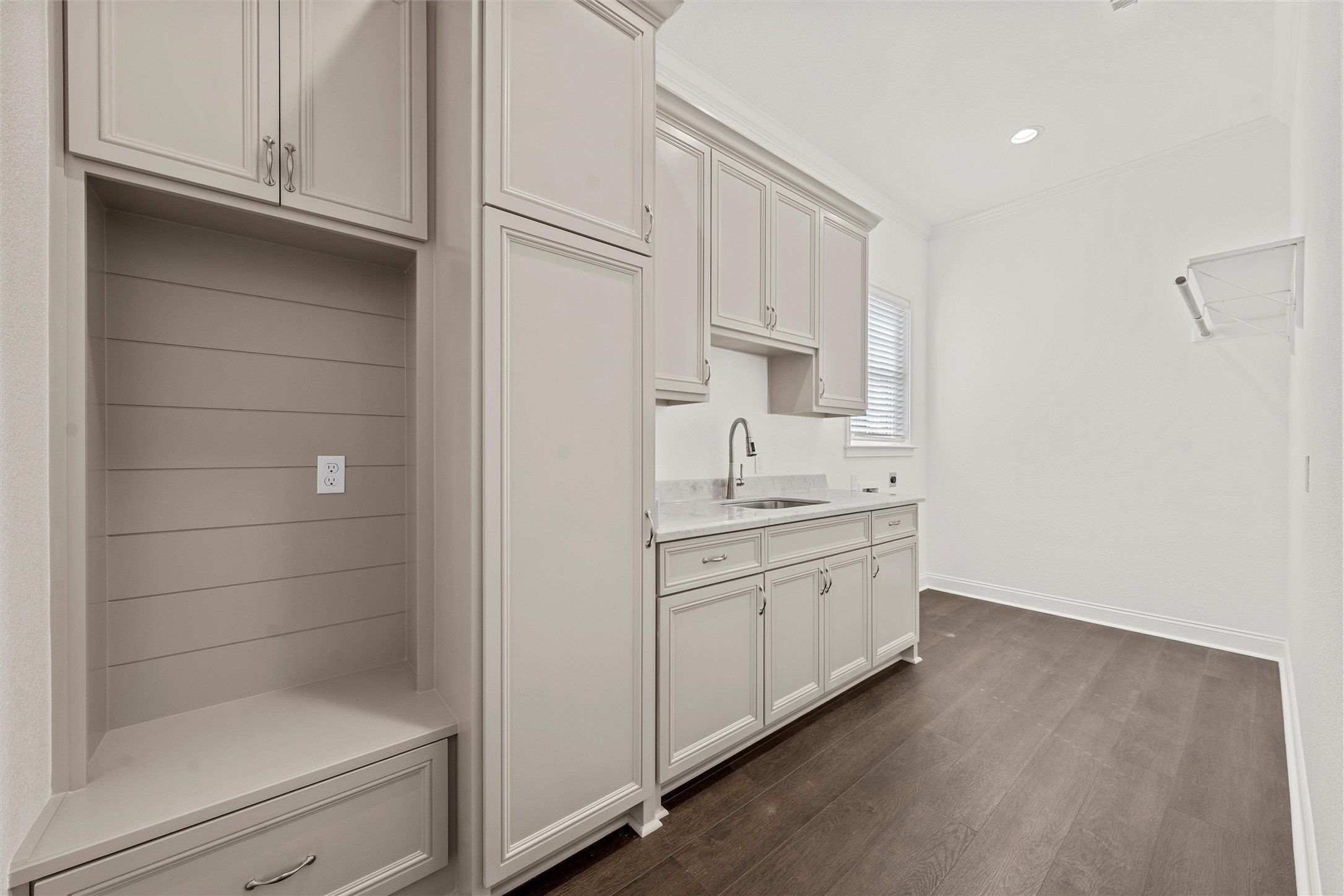 113 Water View Lane. Robinson, TX 76706