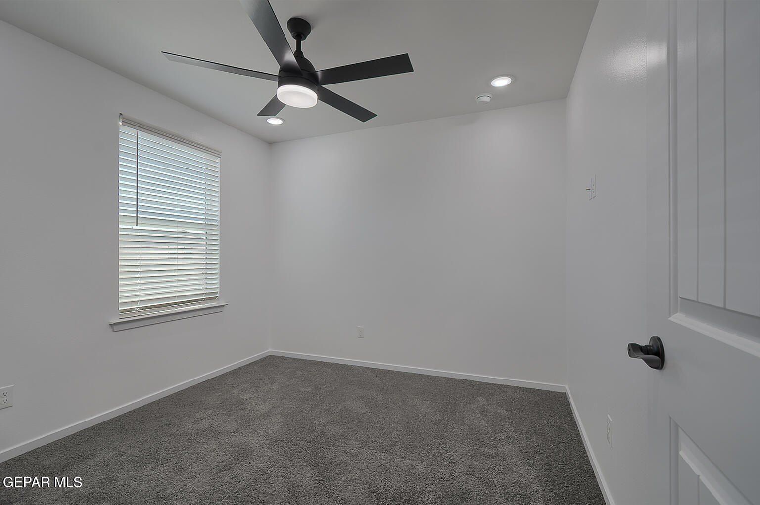 1039 Sidonia Place. Socorro, TX 79927