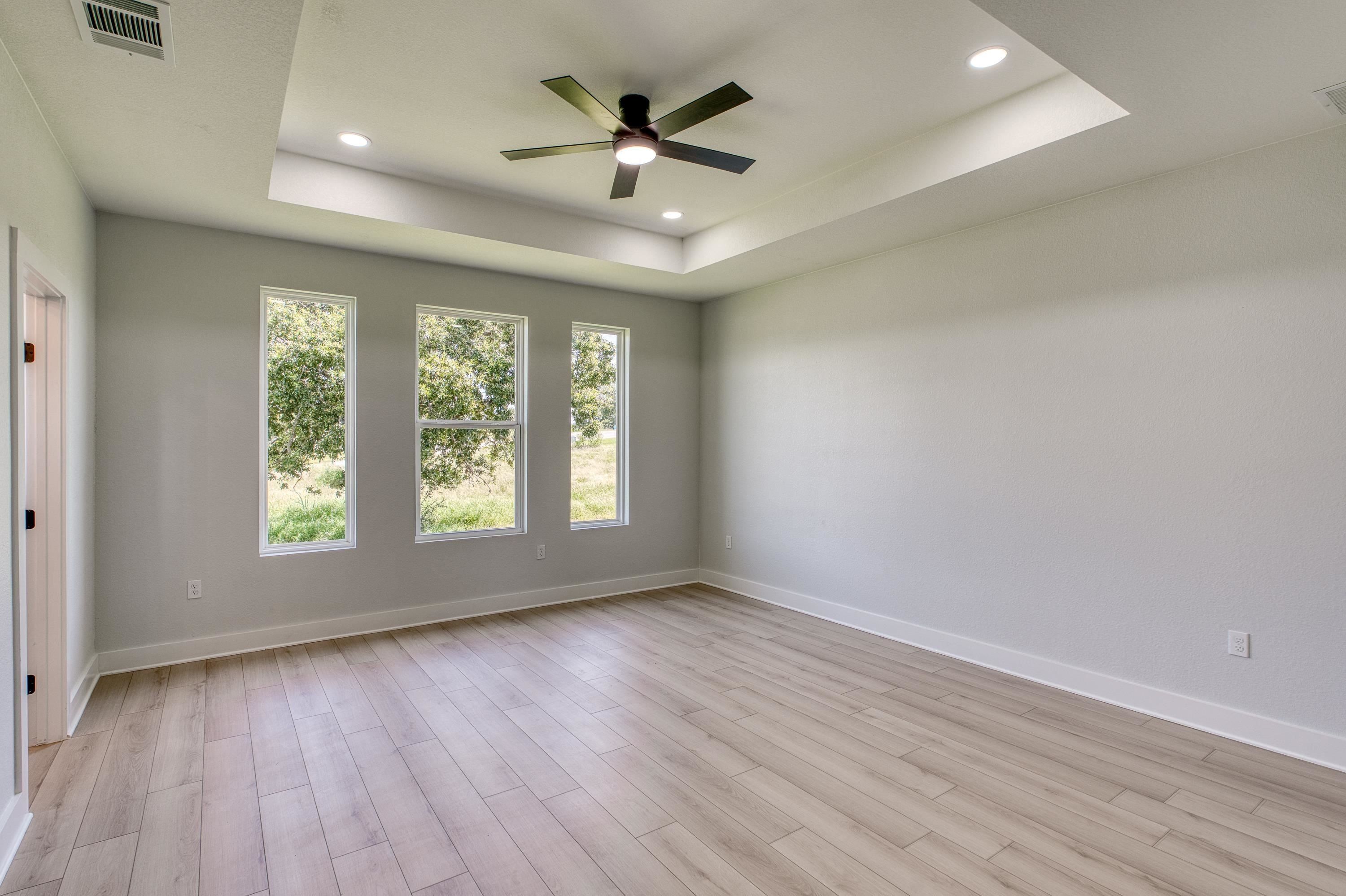 101 Olympia Hills Court. Kingsland, TX 78639