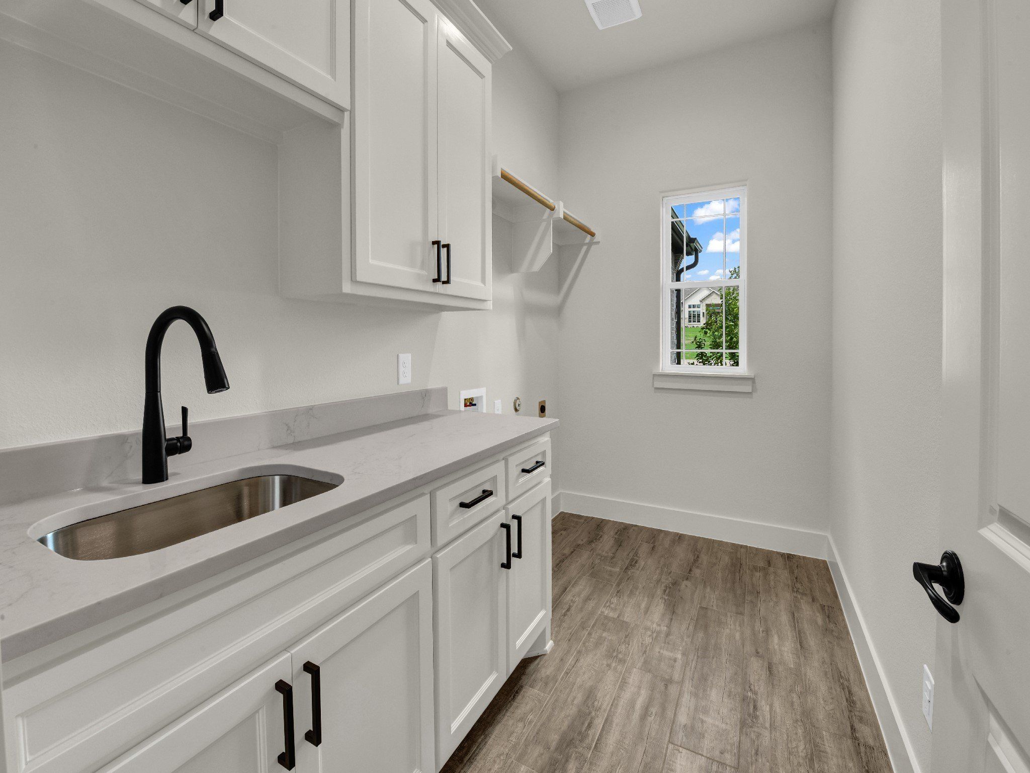 305 Wrangler Court. Weatherford, TX 76088