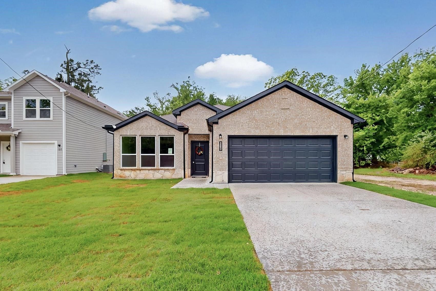 415 Martin Luther King Jr Street. Sulphur Springs, TX 75482