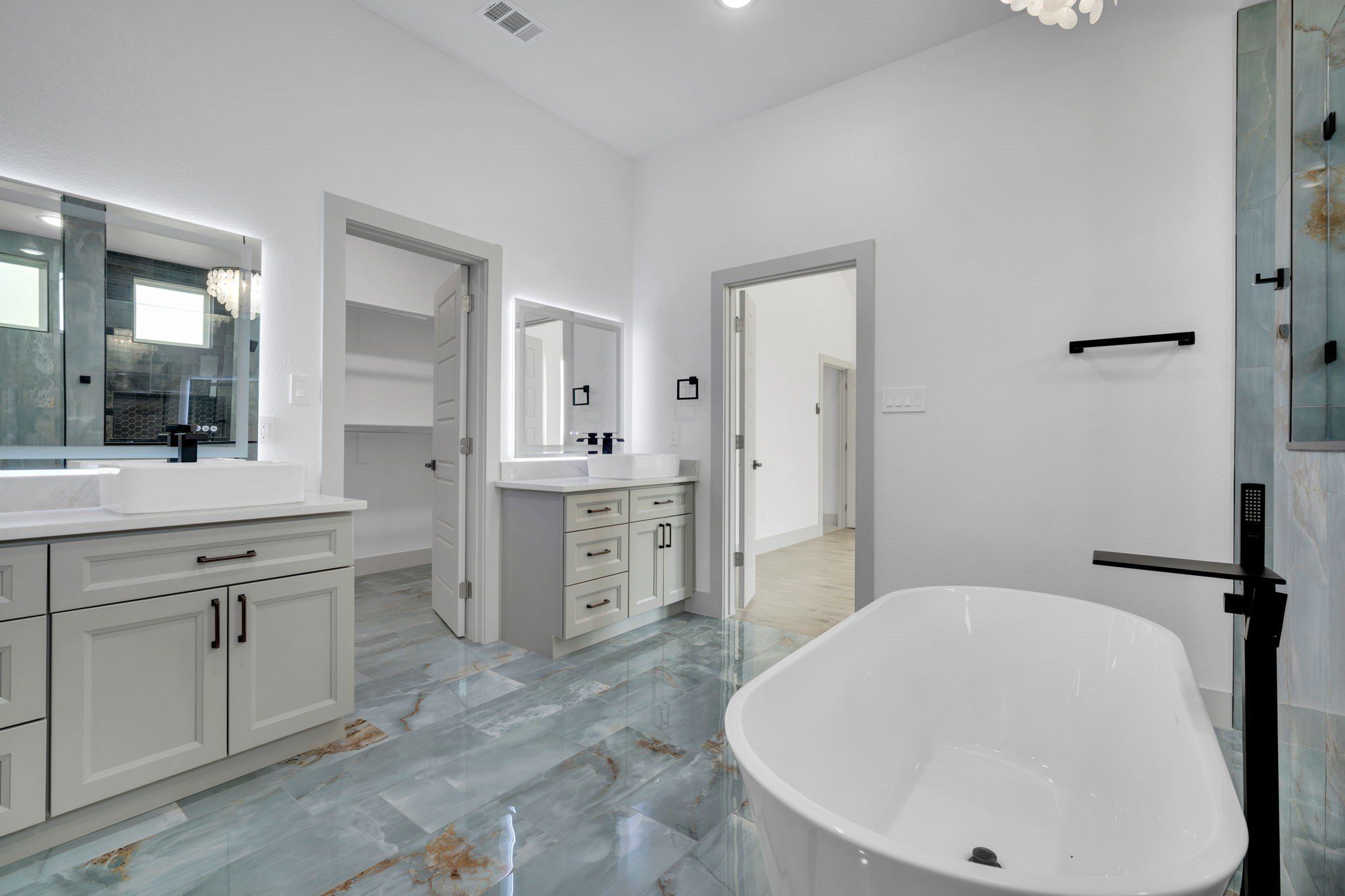 111 Barefoot Bay Boulevard. Corsicana, TX 75109