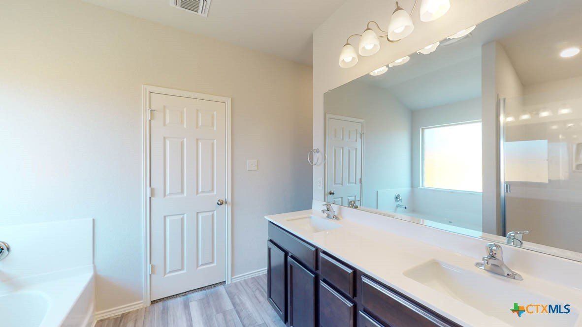 410 Olla Drive. Killeen, TX 76549