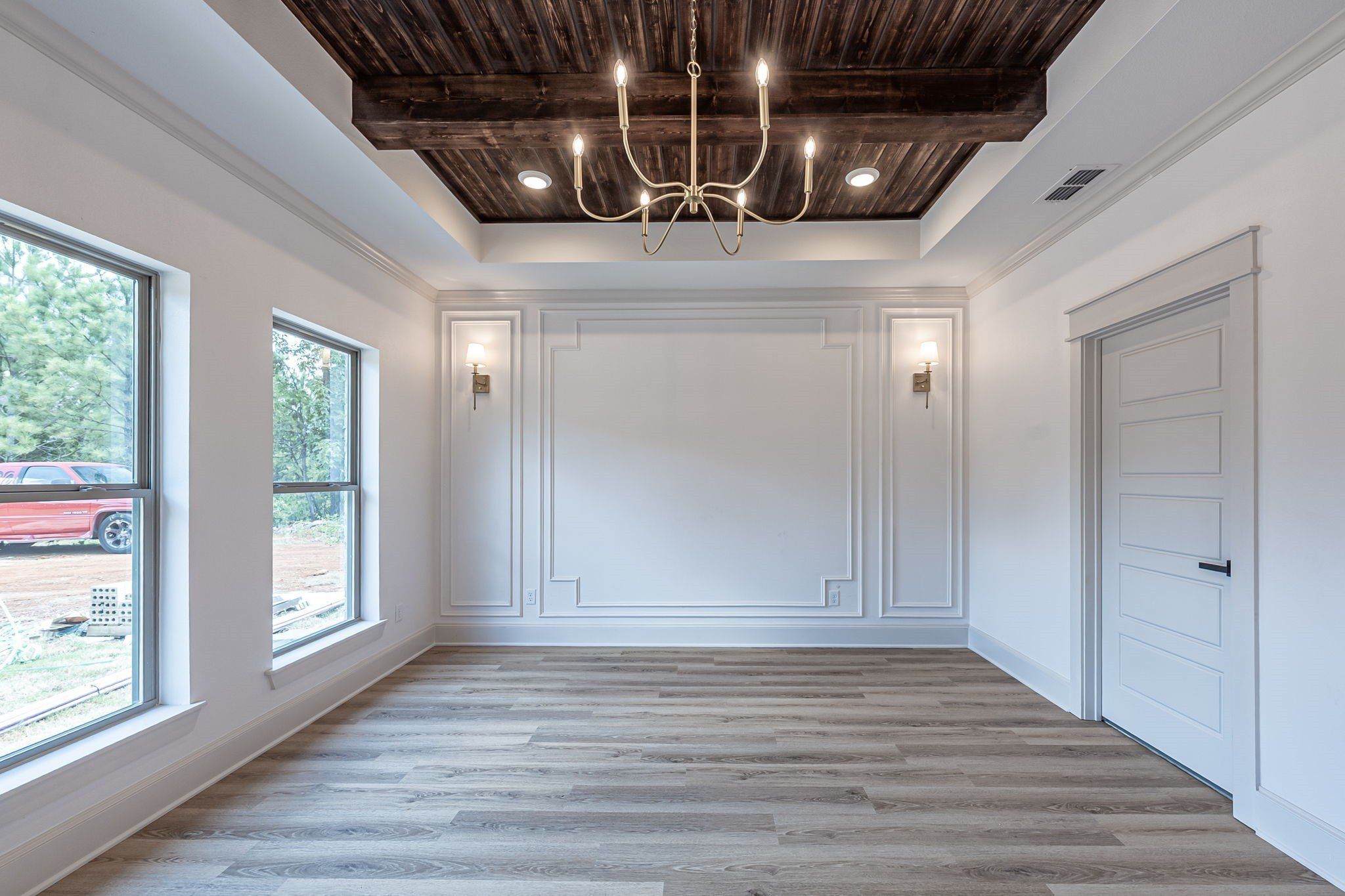 17049 Island Lake Drive. Tyler, TX 75708