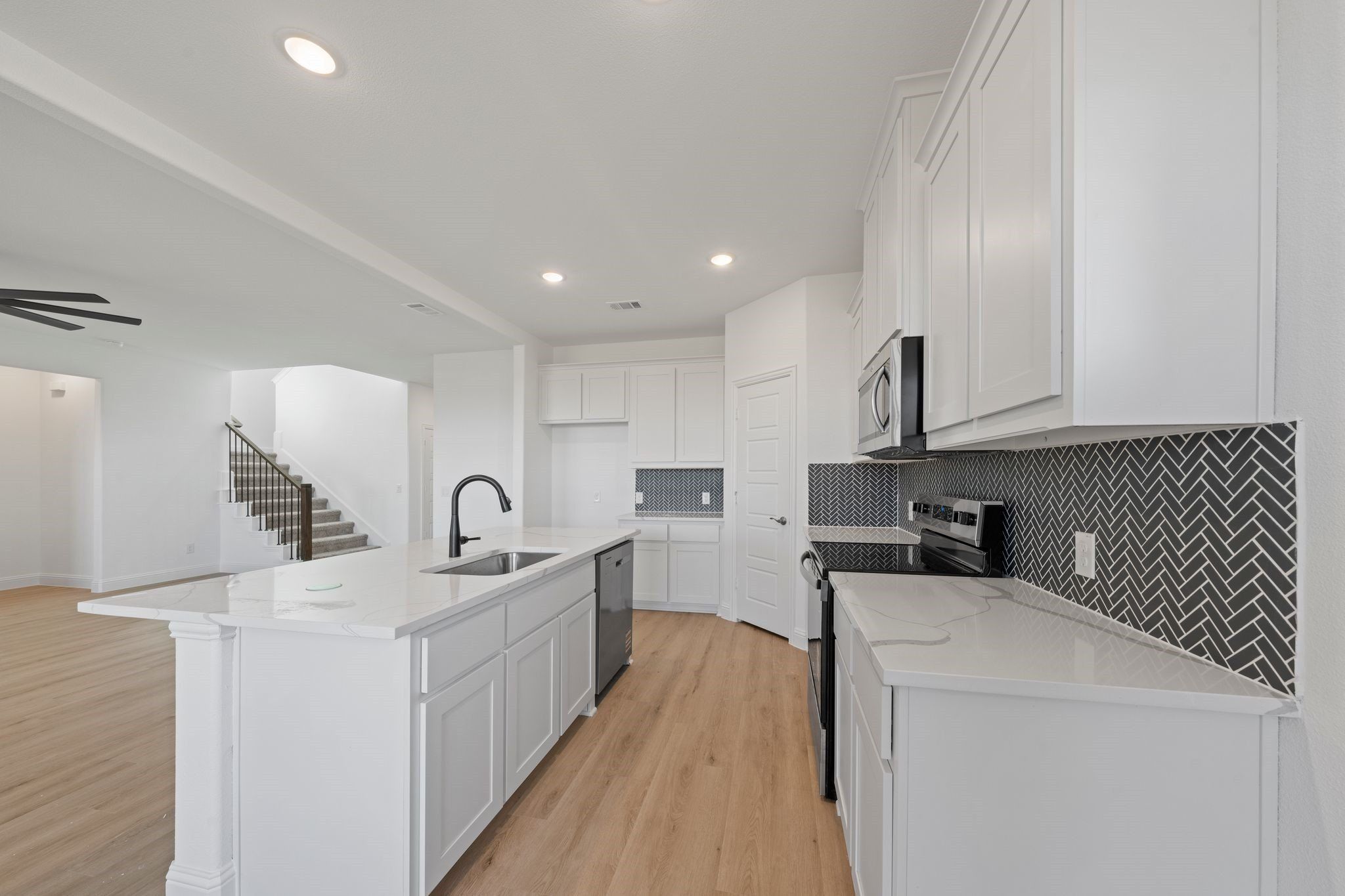 5000 Taylor Trail. Sanger, TX 76266