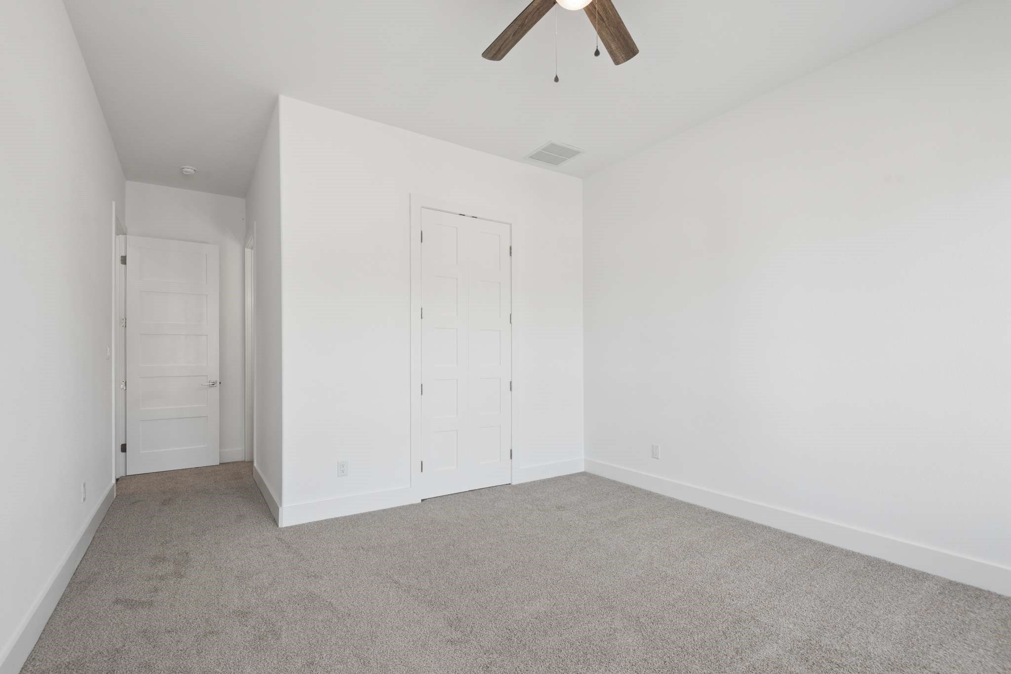126 Port O Call Court. Runaway Bay, TX 76426