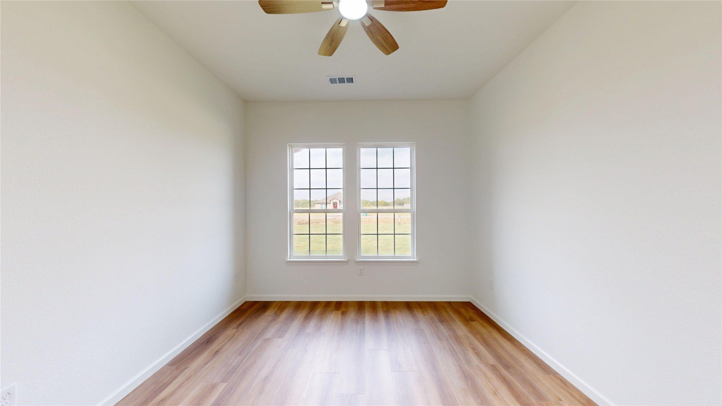 205 Private Road. Point, TX 75472