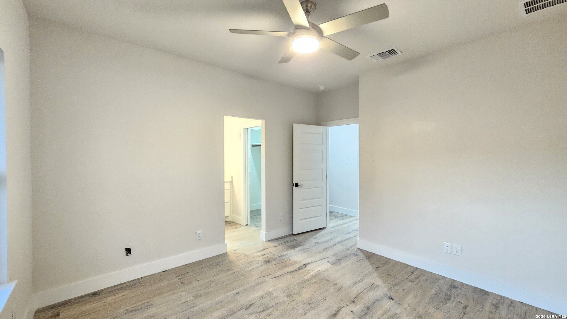 9849 Vista Cir. San Antonio, TX 78263