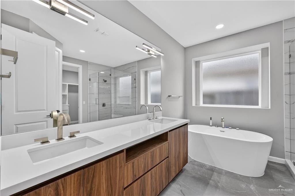 1911 Sunrise Lane. Mission, TX 78574