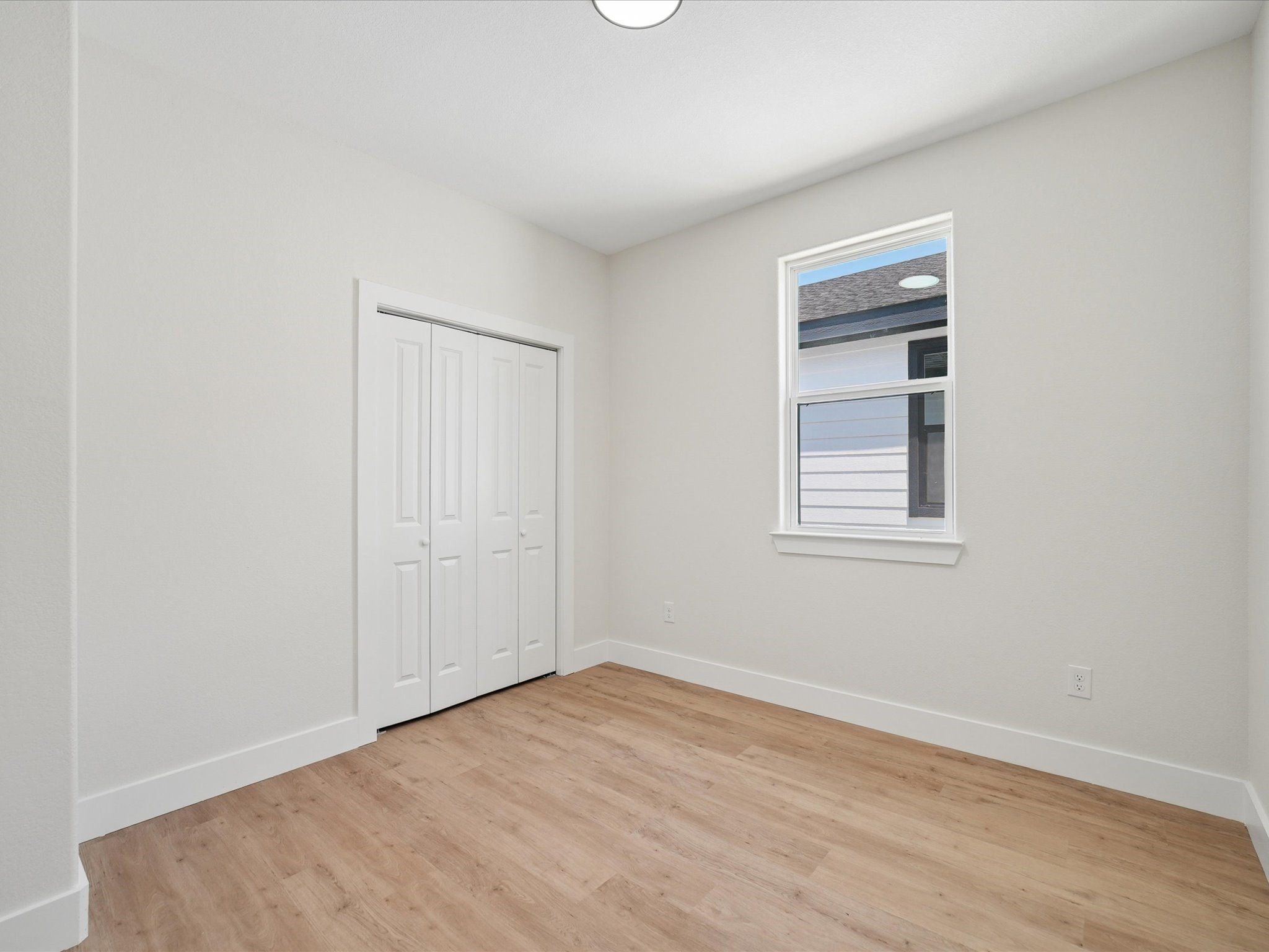 826 Stamps Avenue. Fort Worth, TX 76114