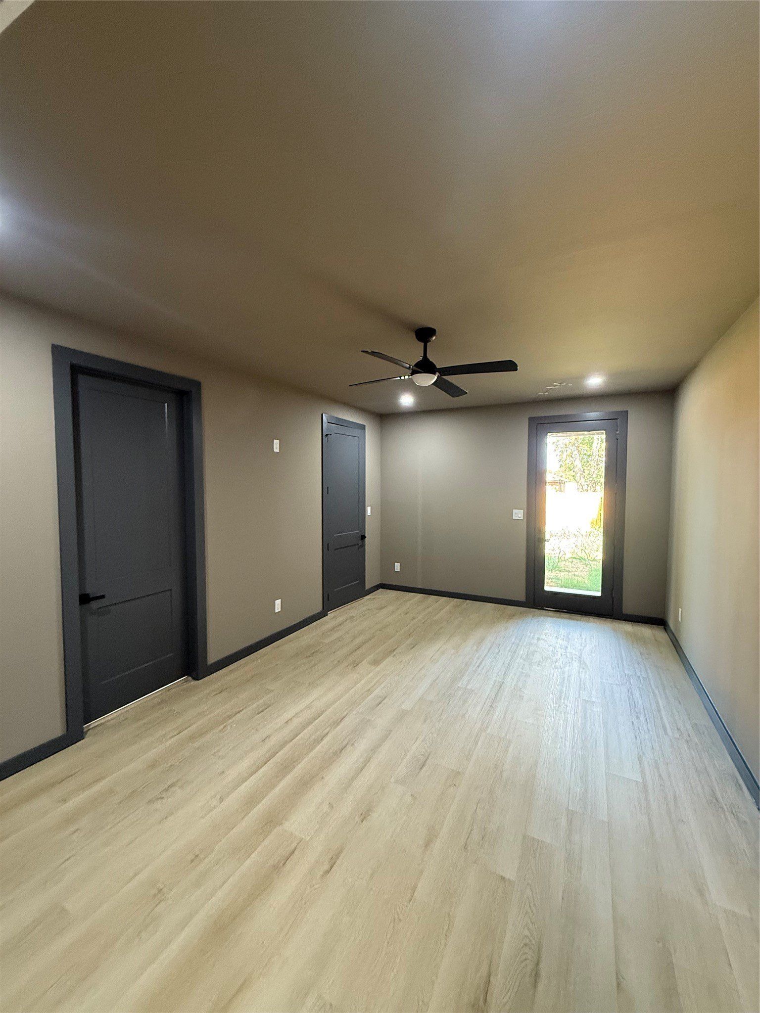 818 Lambert Street. Dallas, TX 75203