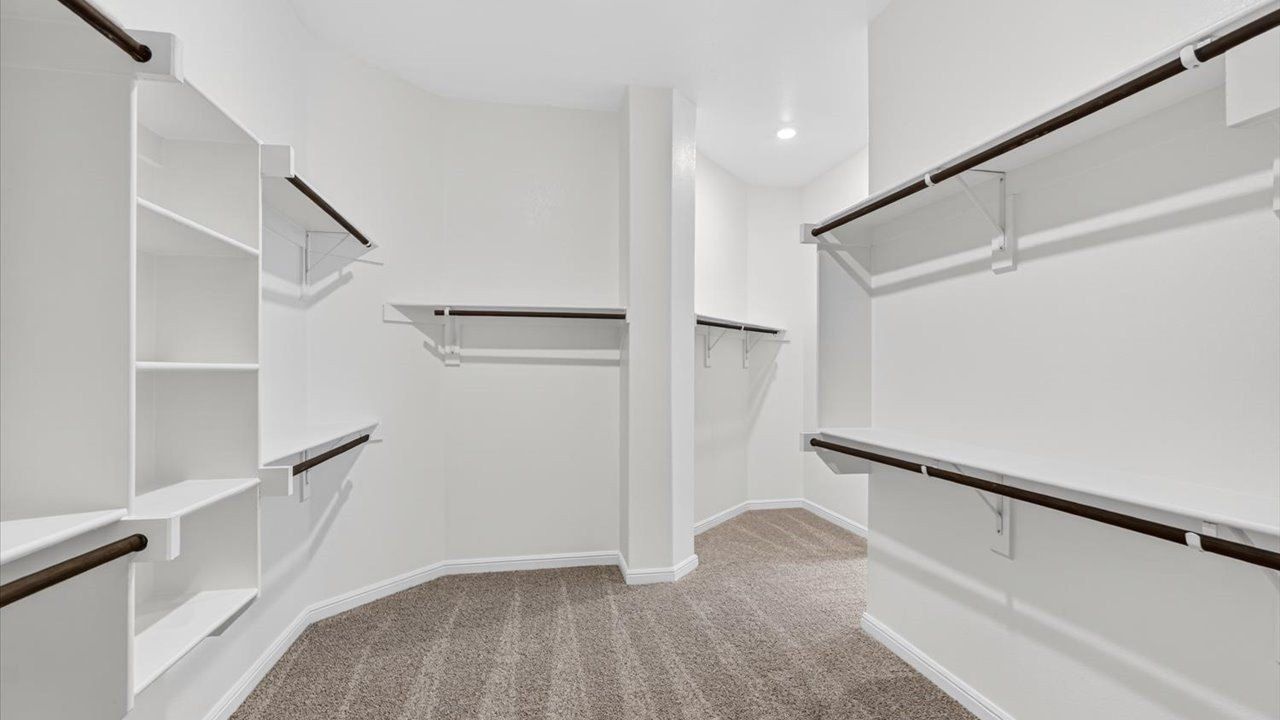 4925 Angus Drive. Arlington, TX 76001
