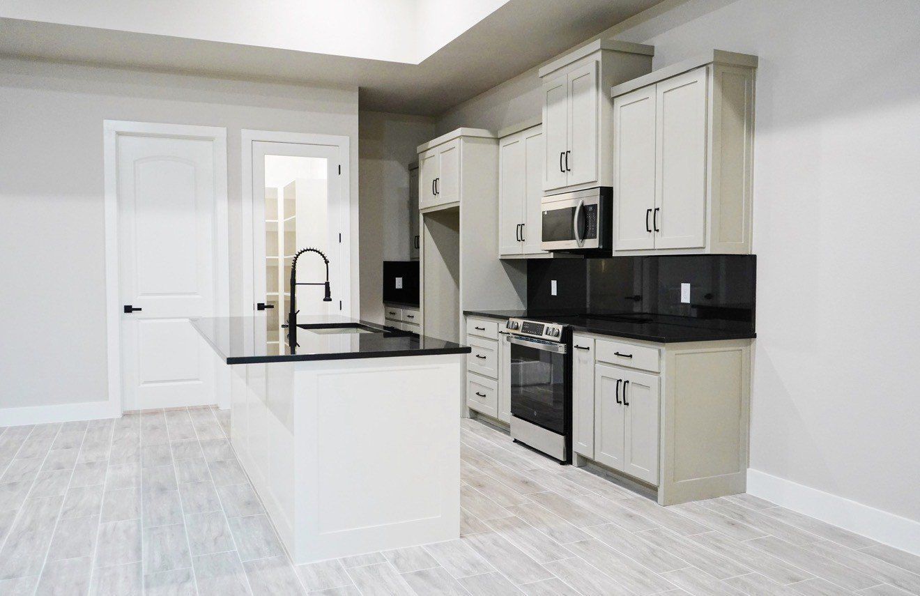 2400 Irion Avenue. Fort Worth, TX 76106