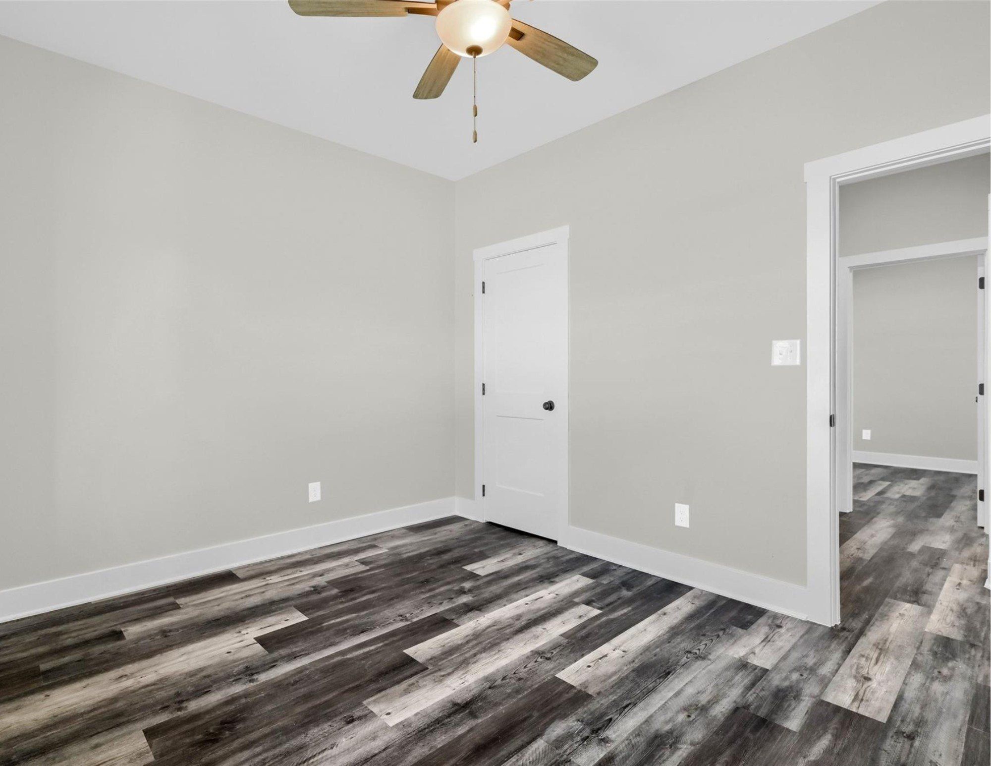 1807 Boxwood Drive. Sherman, TX 75092