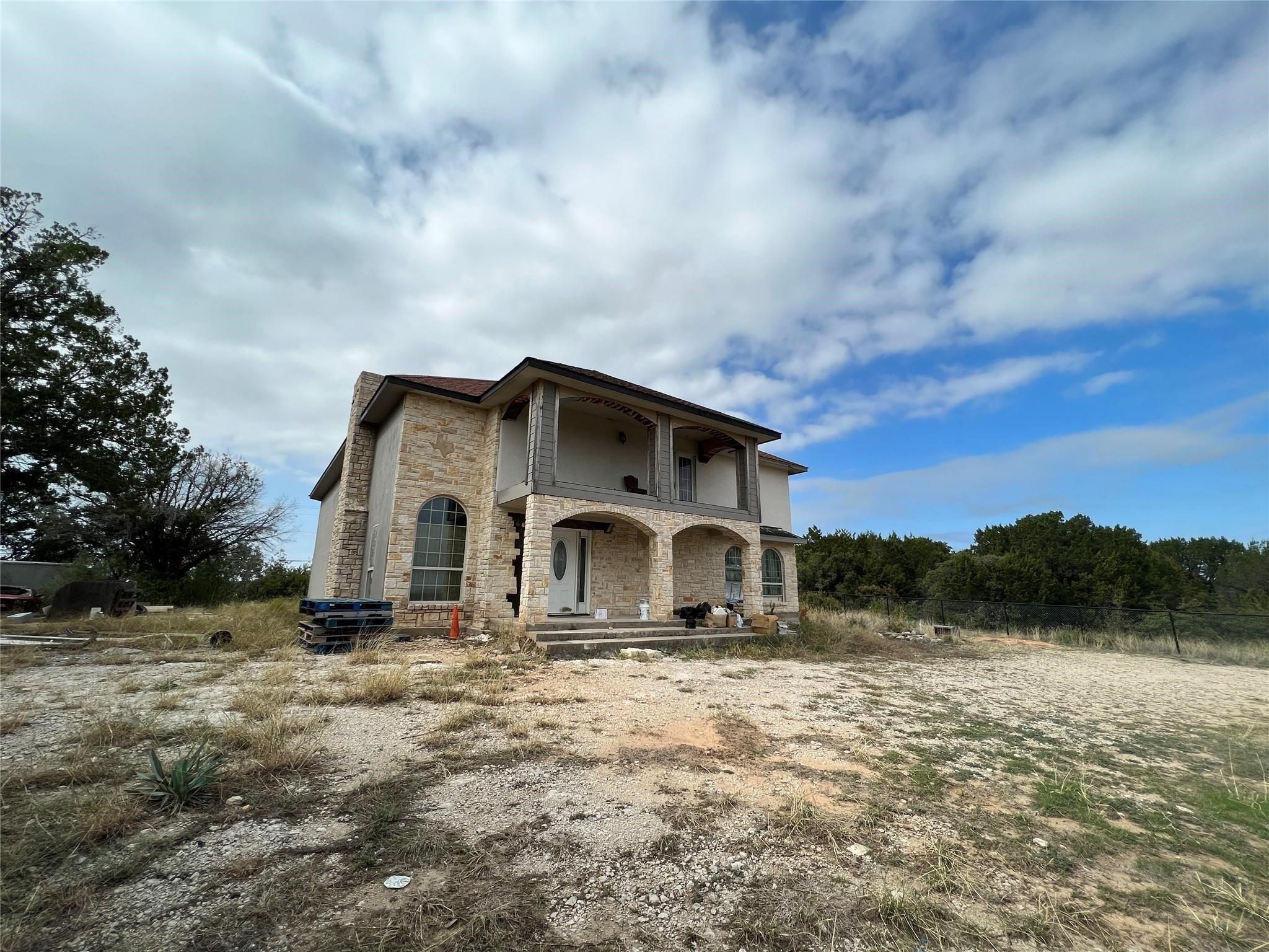 3605 Blueberry Trail. Granbury, TX 76048